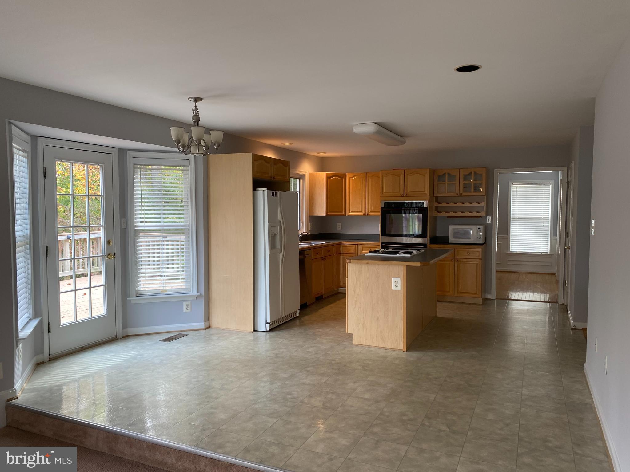 DEER VALLEY - Residential Lease