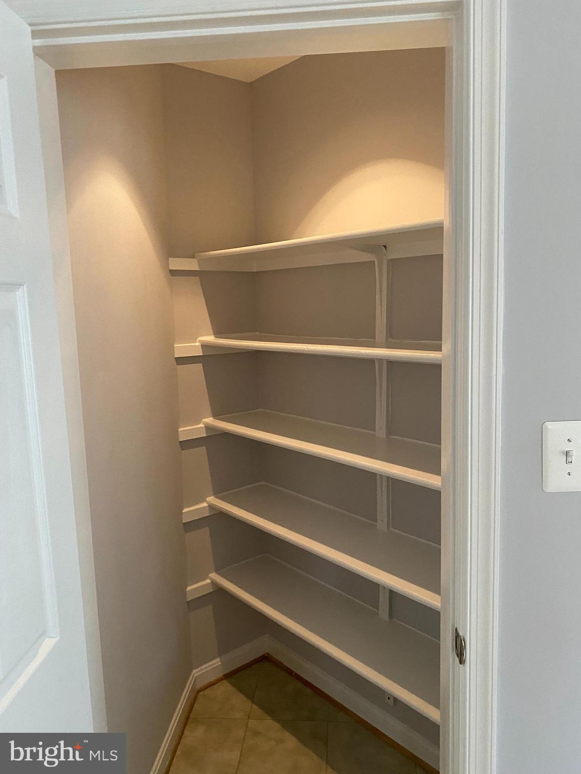 DEER VALLEY - Residential Lease