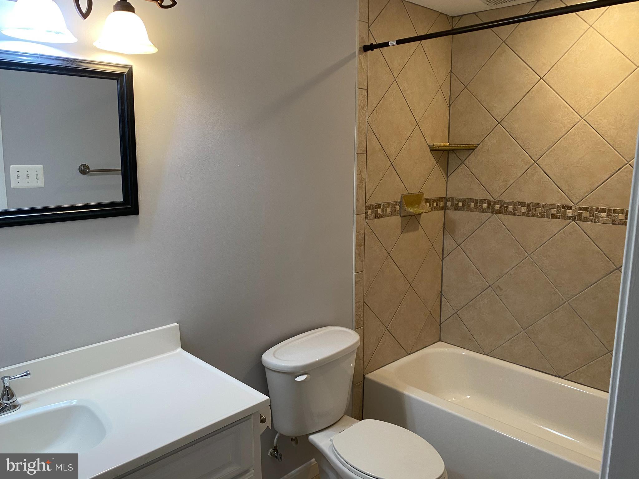 DEER VALLEY - Residential Lease