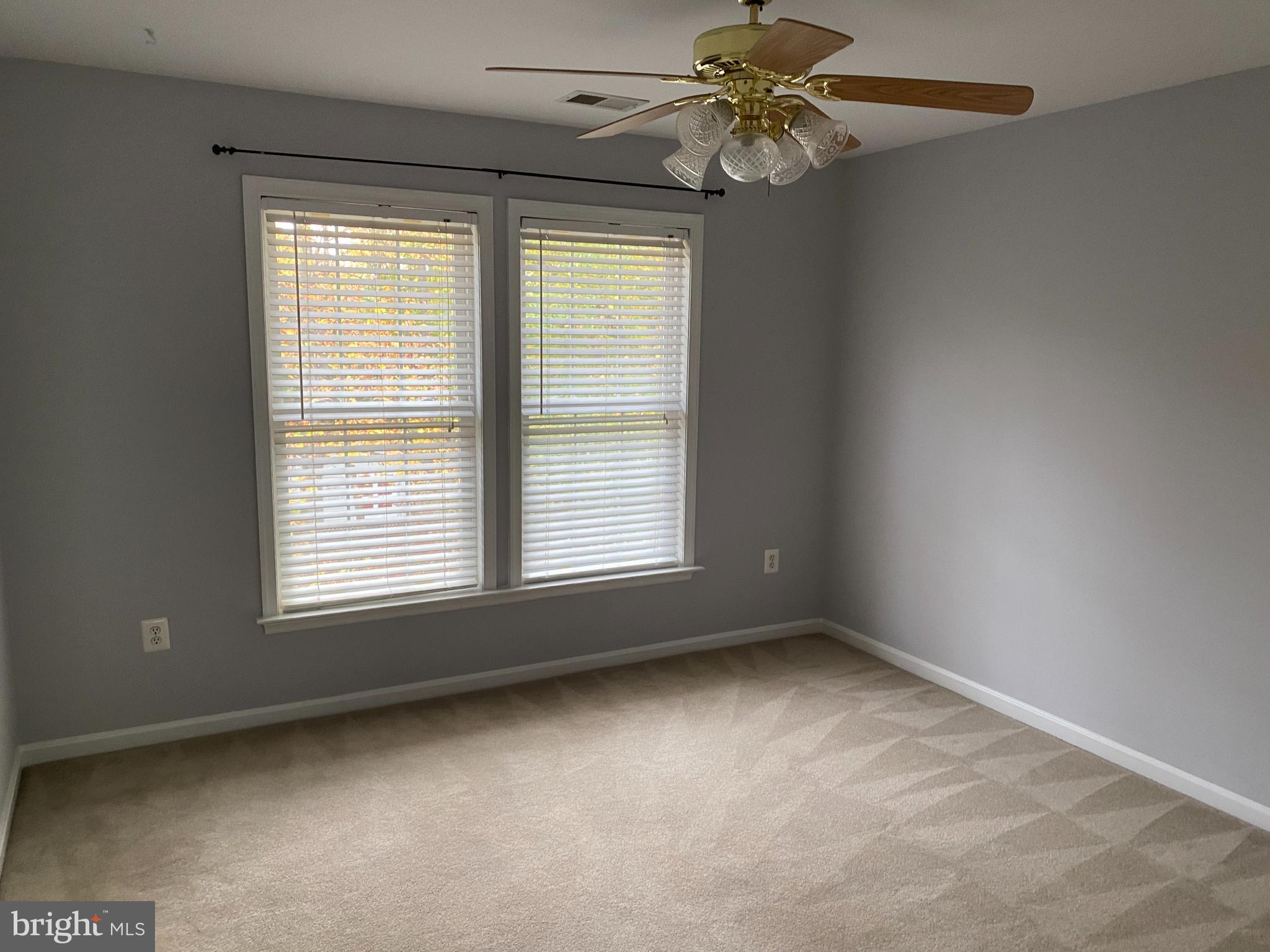 DEER VALLEY - Residential Lease