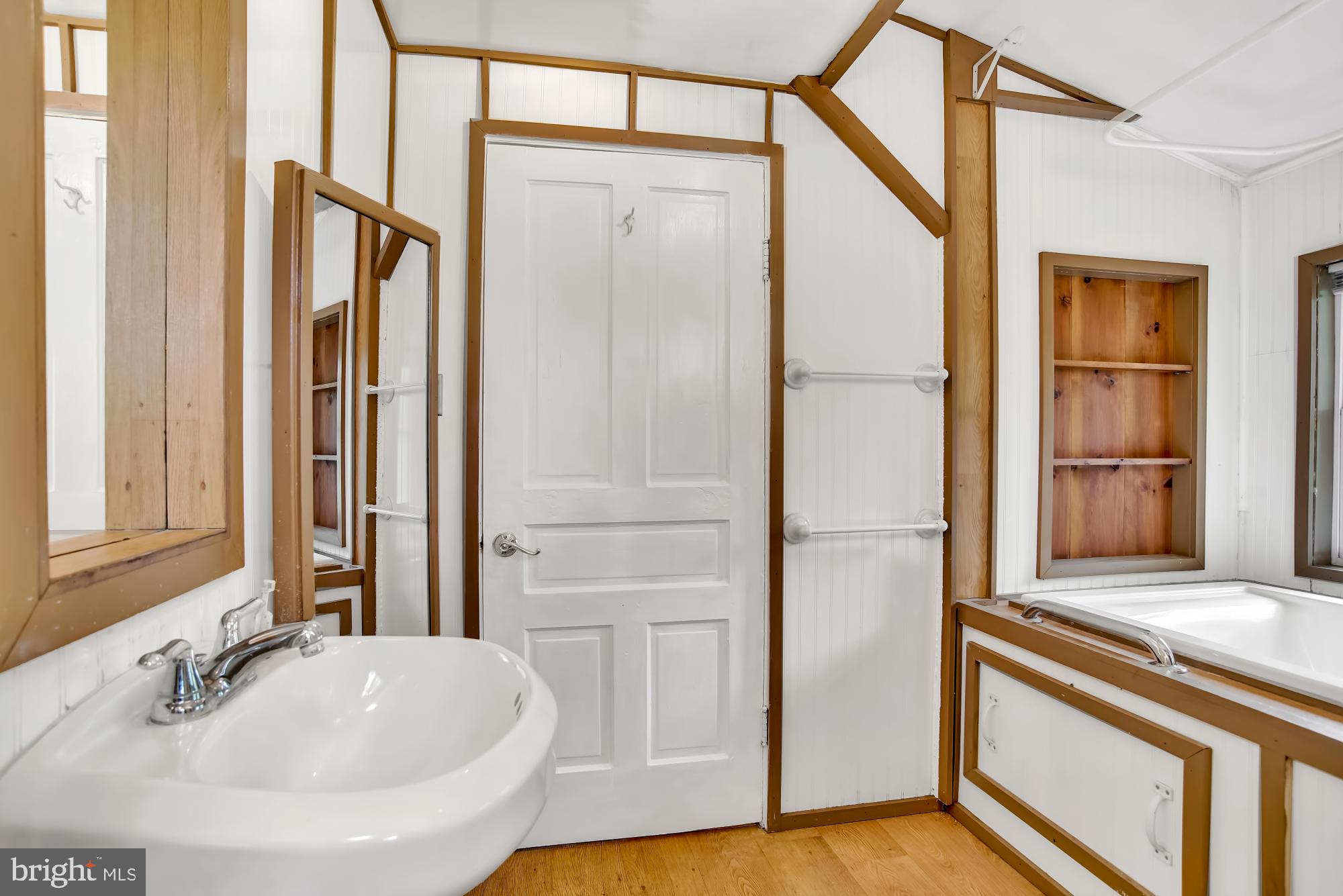 MOUNT RAINIER - Residential