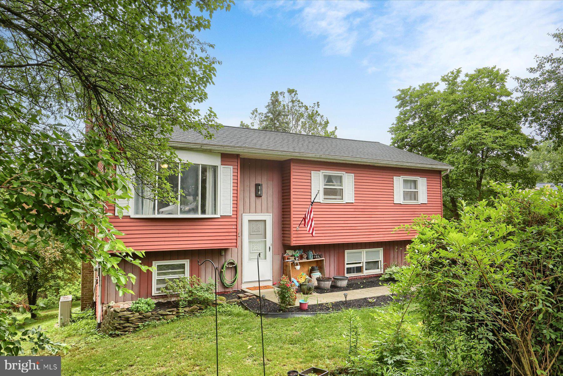 VALLEY GREEN - Residential