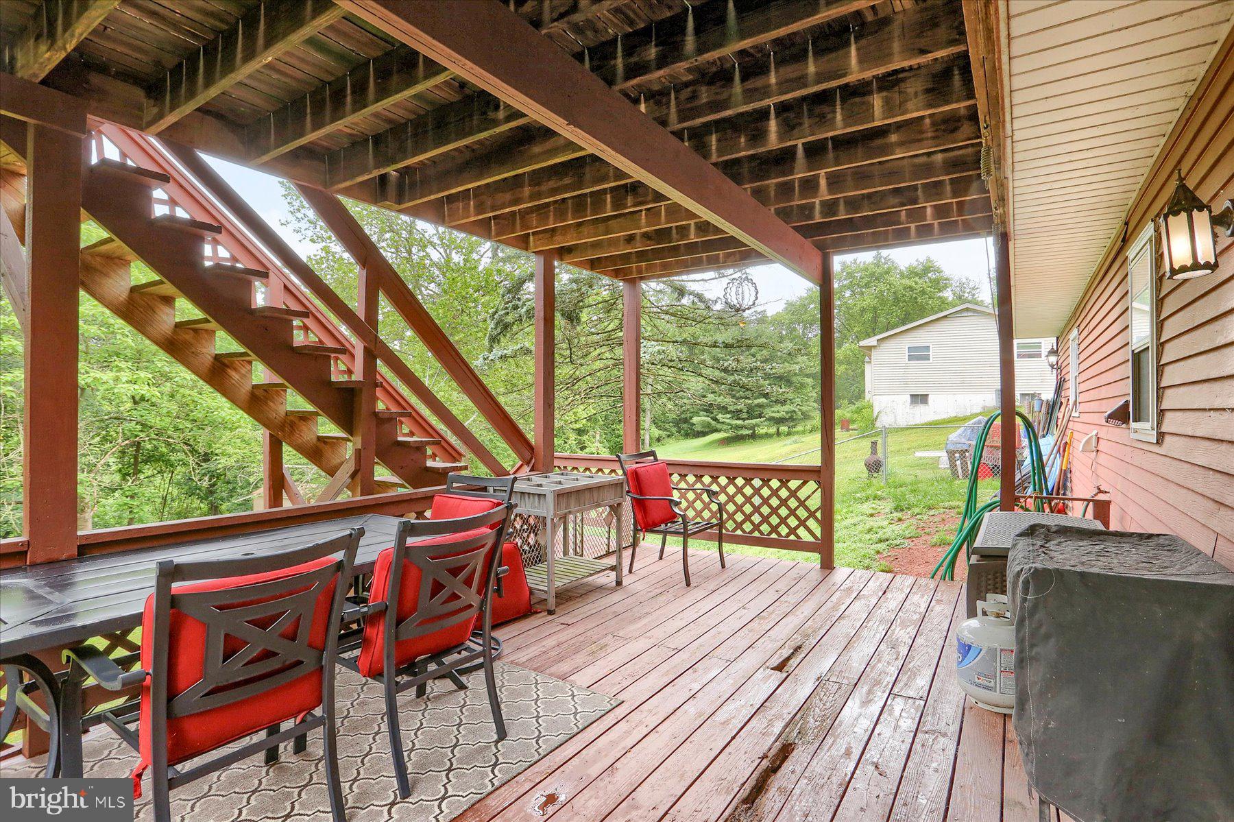 VALLEY GREEN - Residential