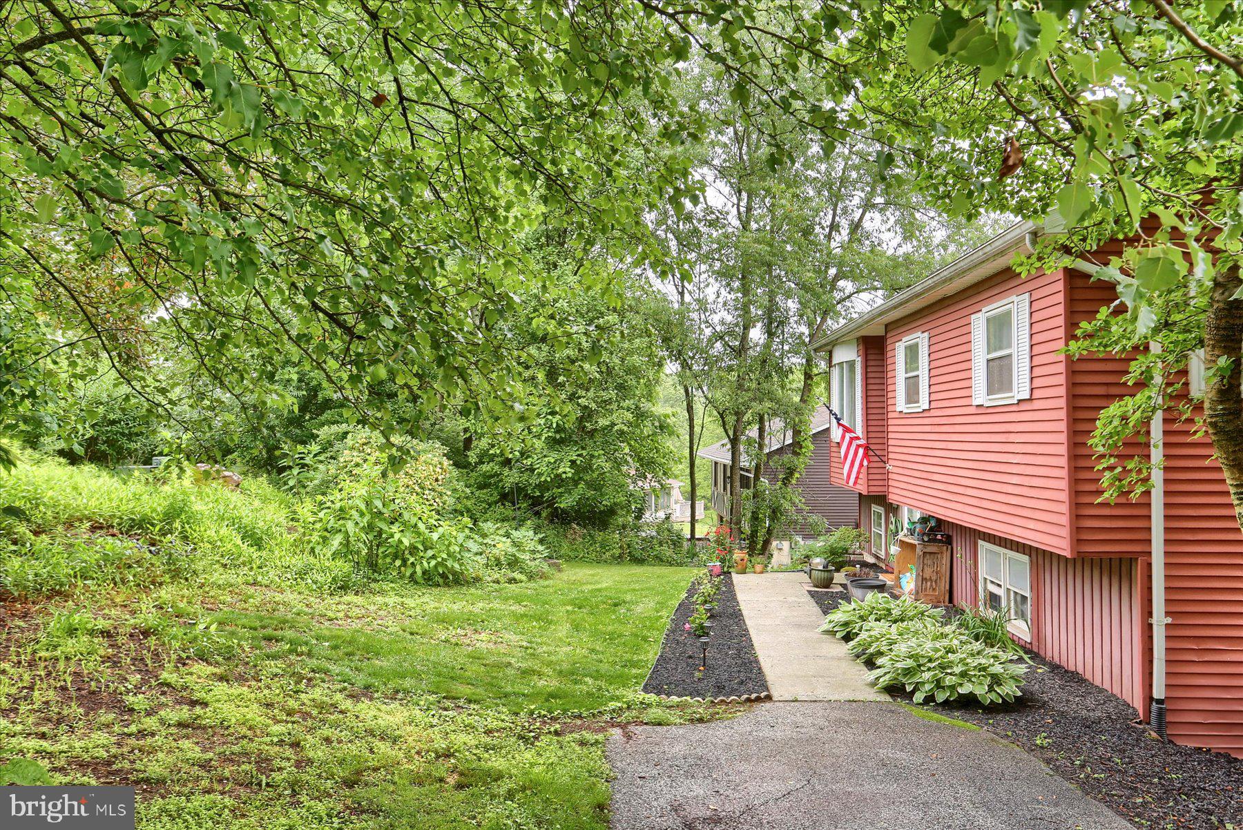 VALLEY GREEN - Residential