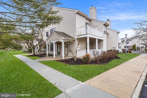 Condo For Sale - 806 Gregorys Way<br/> VOORHEES, NJ 08043