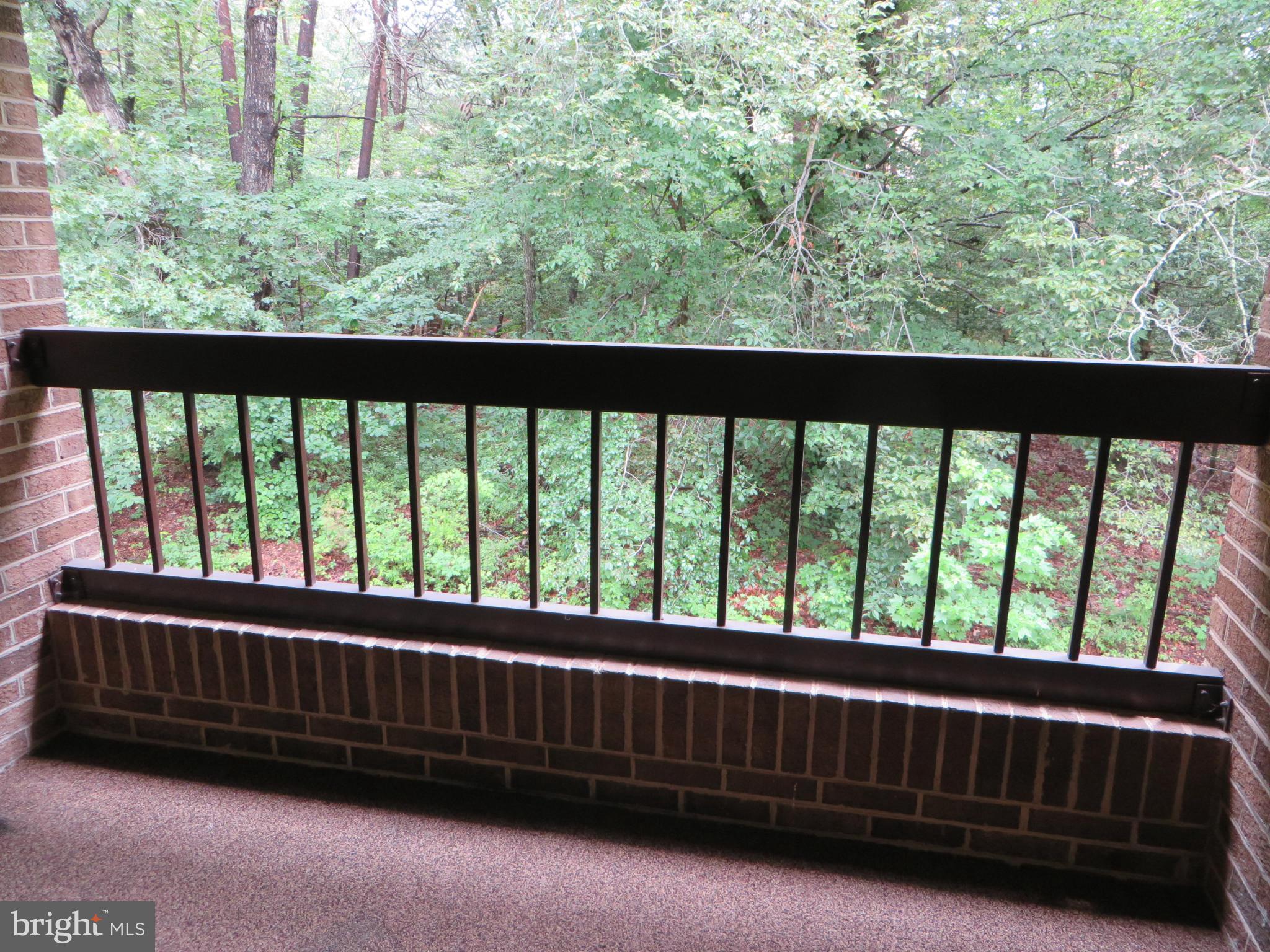 WHITE OAK - Residential