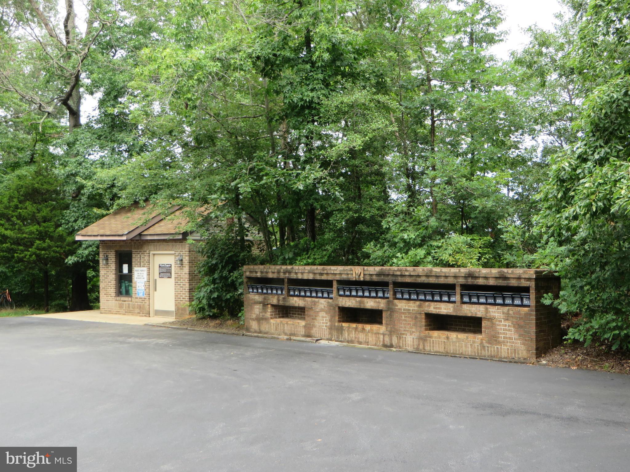 WHITE OAK - Residential