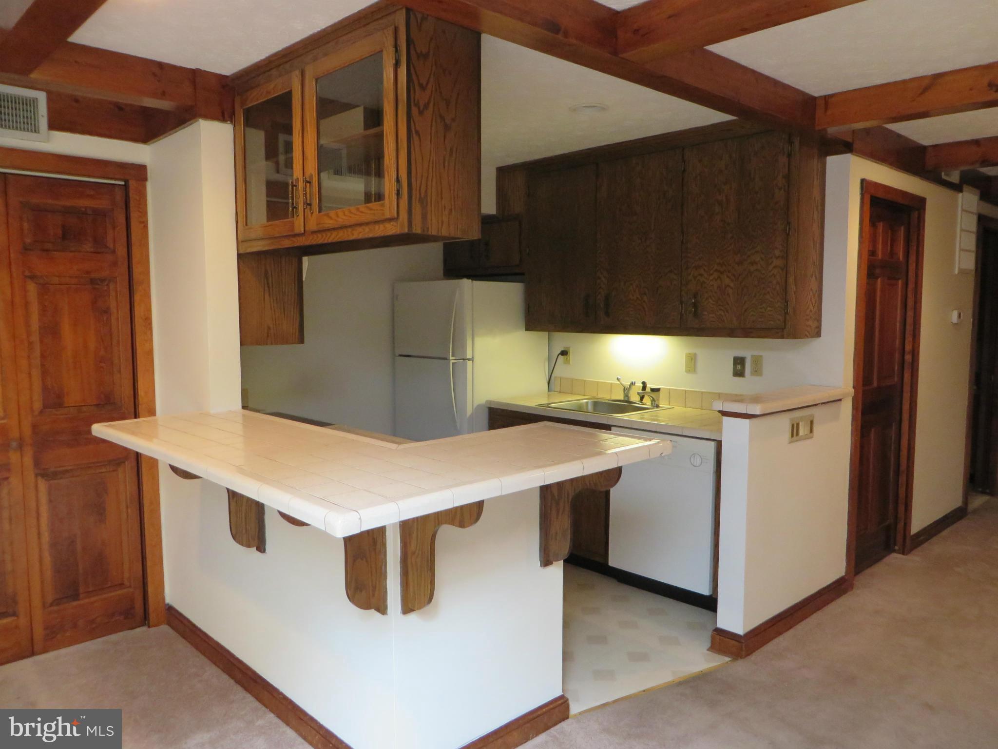 WHITE OAK - Residential