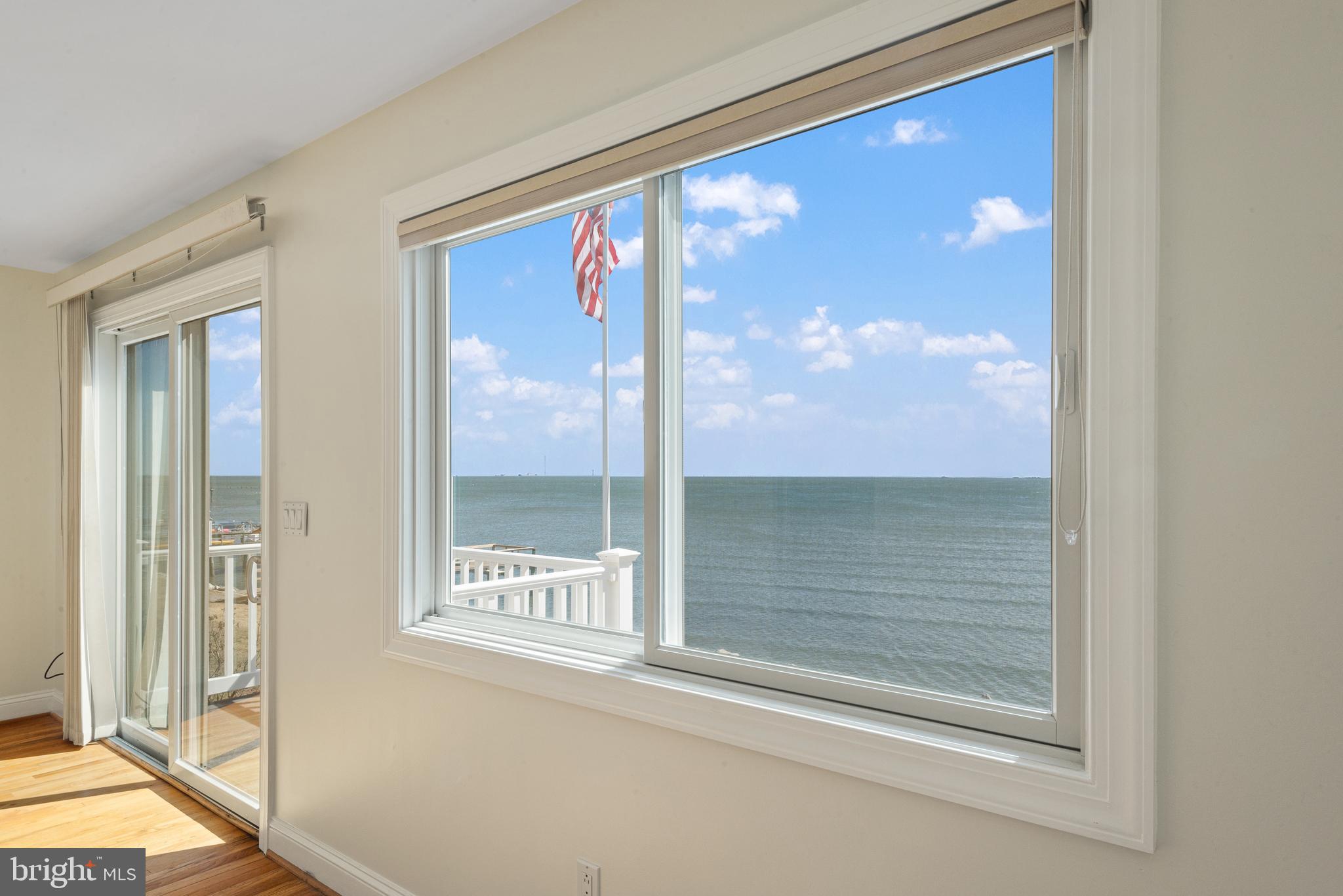 OWINGS BEACH - Residential