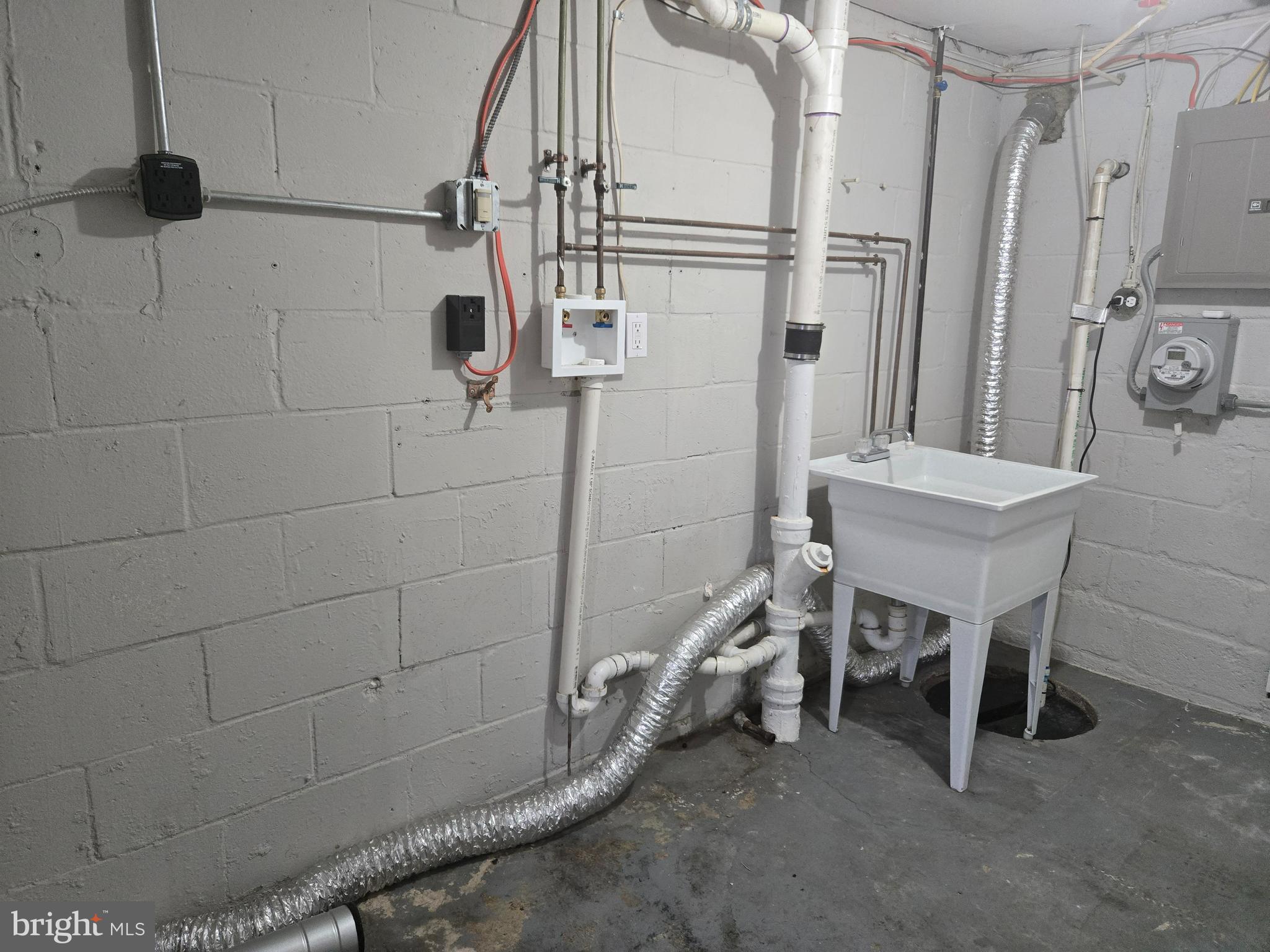 MIDDLESEX - Residential