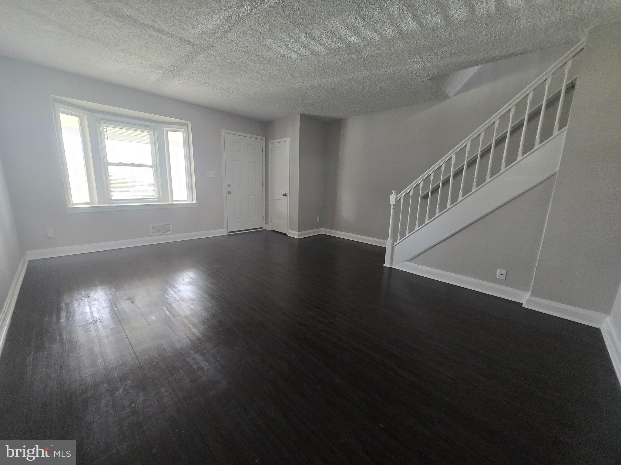 MIDDLESEX - Residential