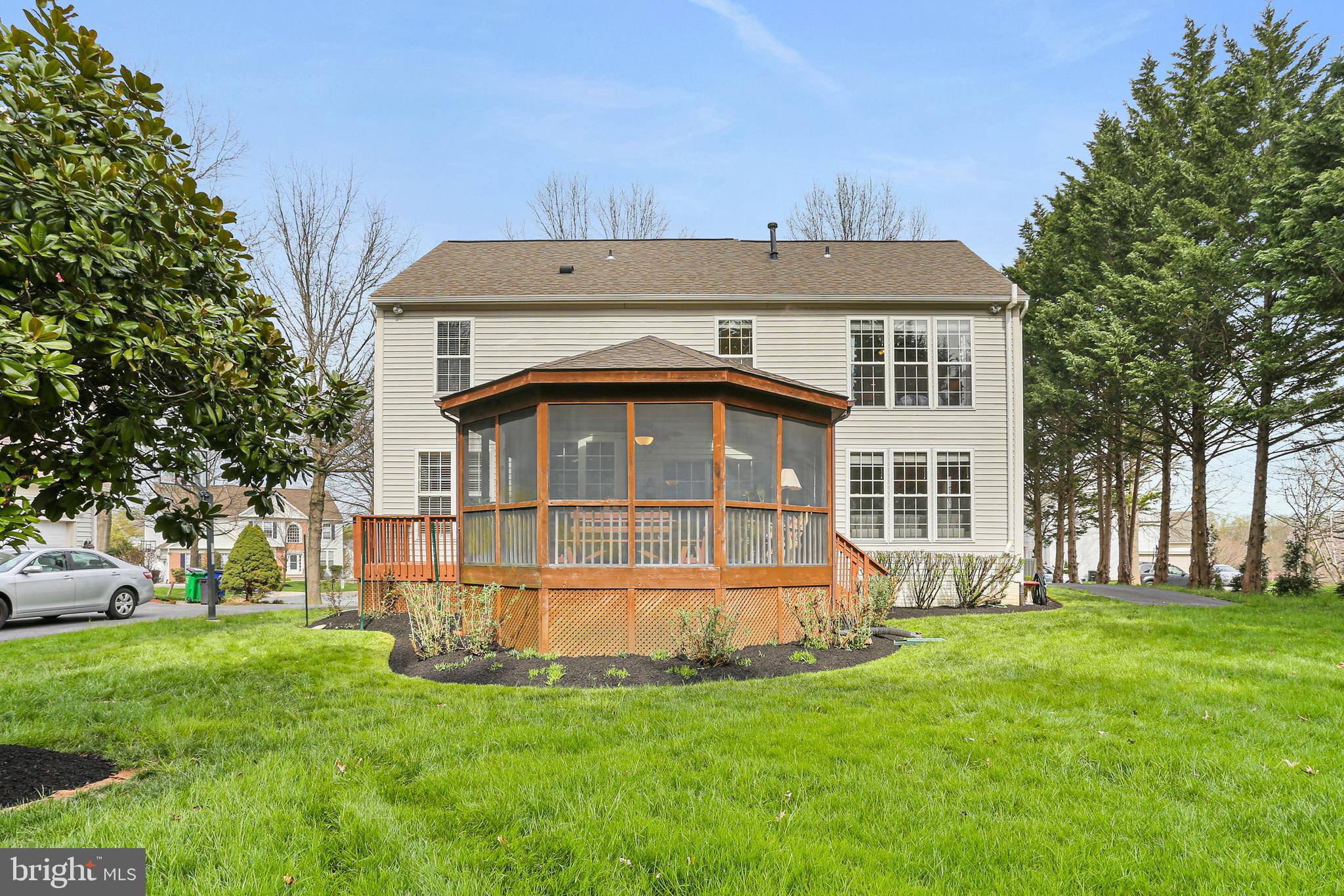 CLARKS GLEN - Residential Lease