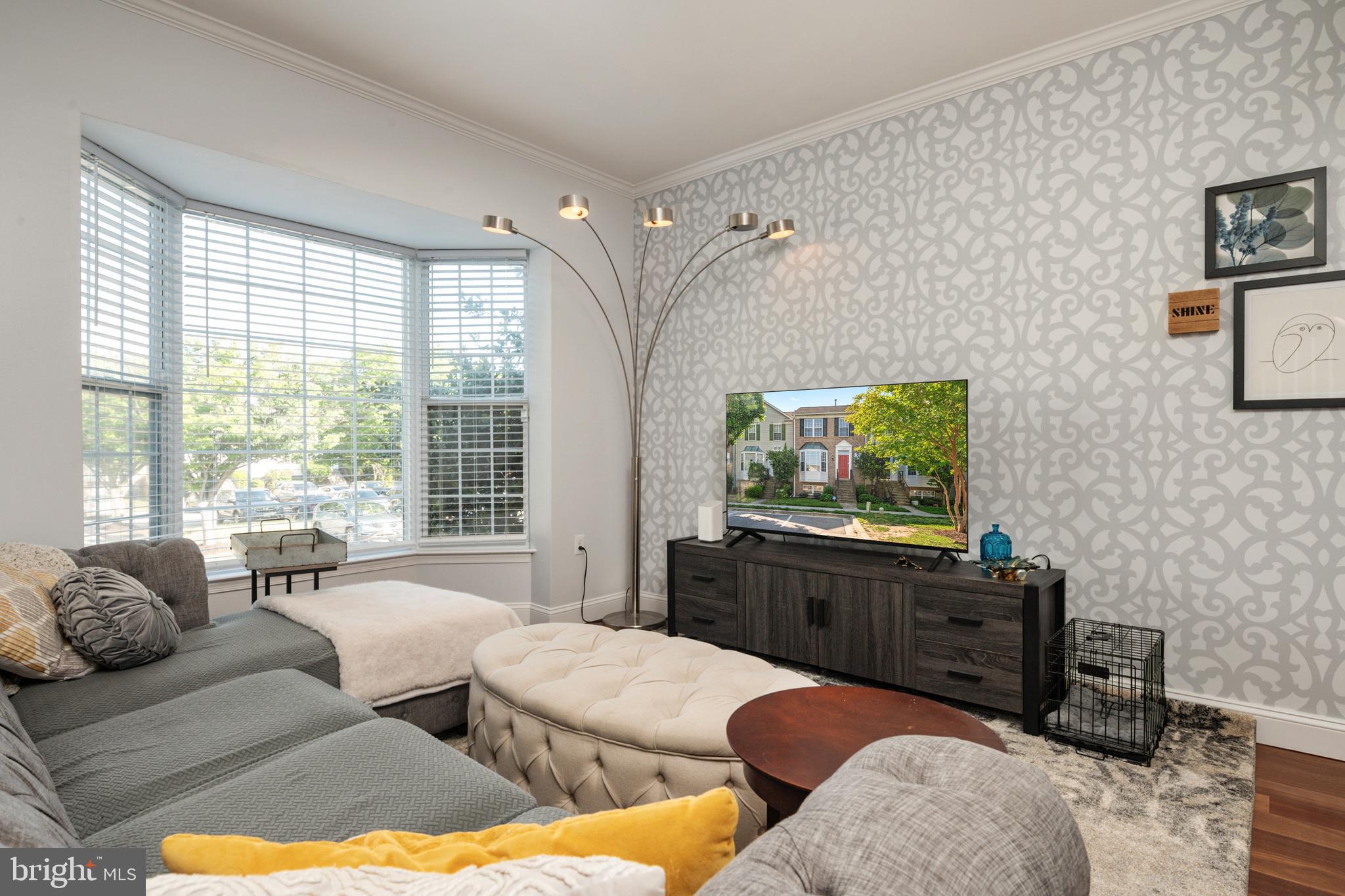 THE KNOLLS - Residential