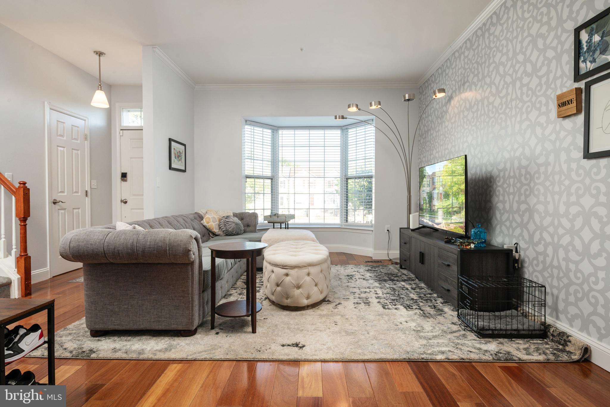 THE KNOLLS - Residential
