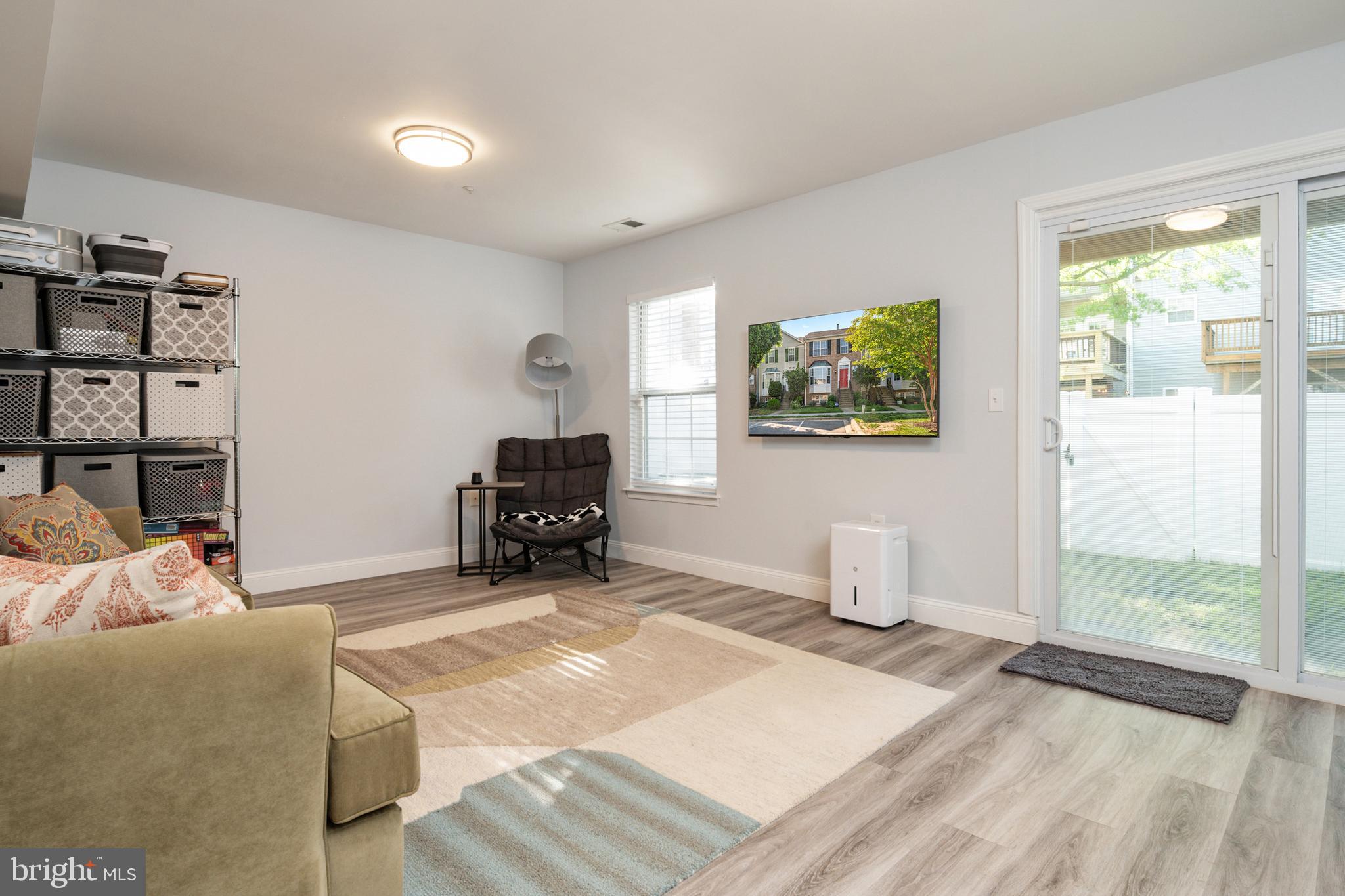 THE KNOLLS - Residential