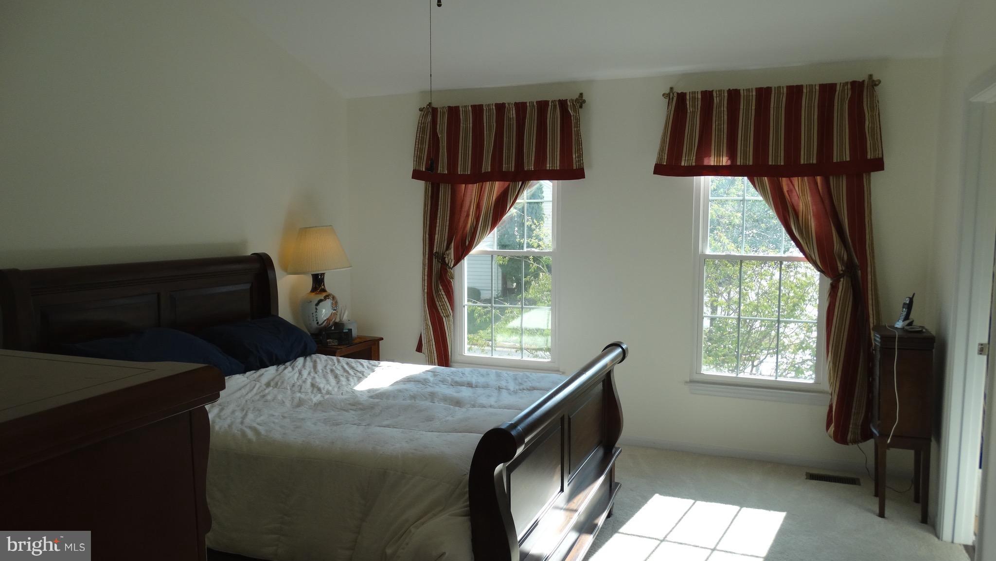 KINGSTOWNE - Residential