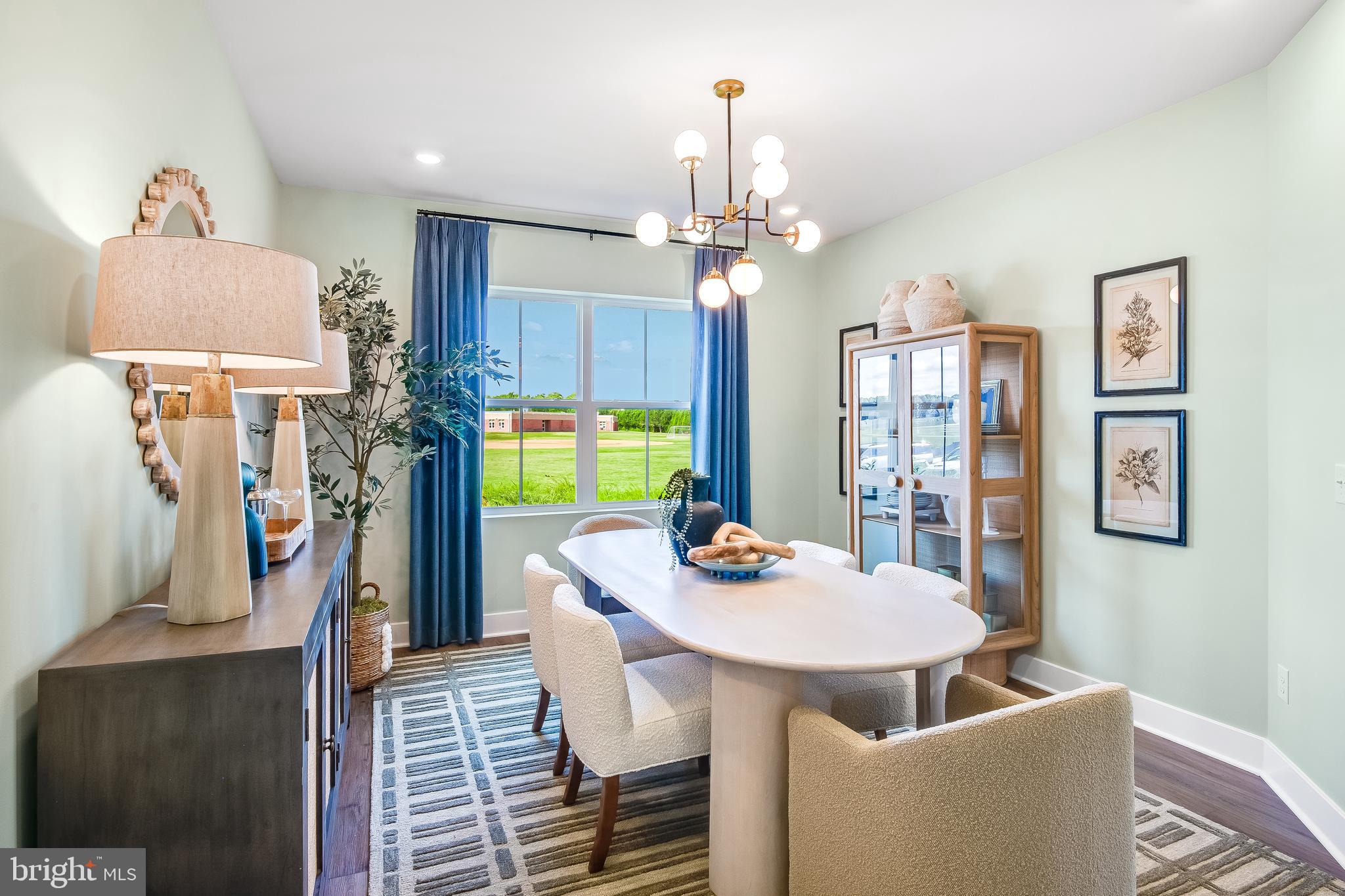 BRIDGEWATER - Residential