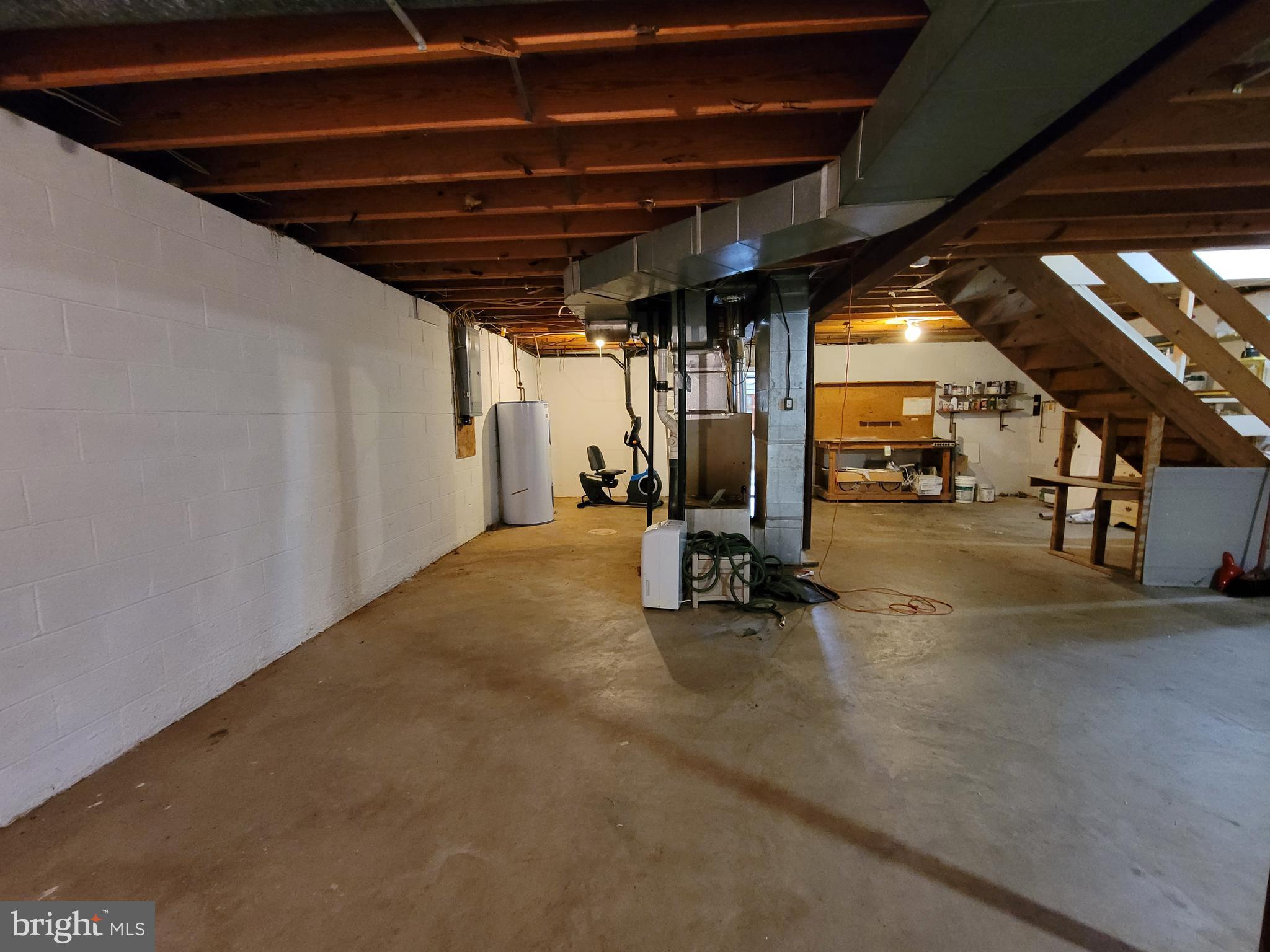 CHAPELWOOD - Residential Lease