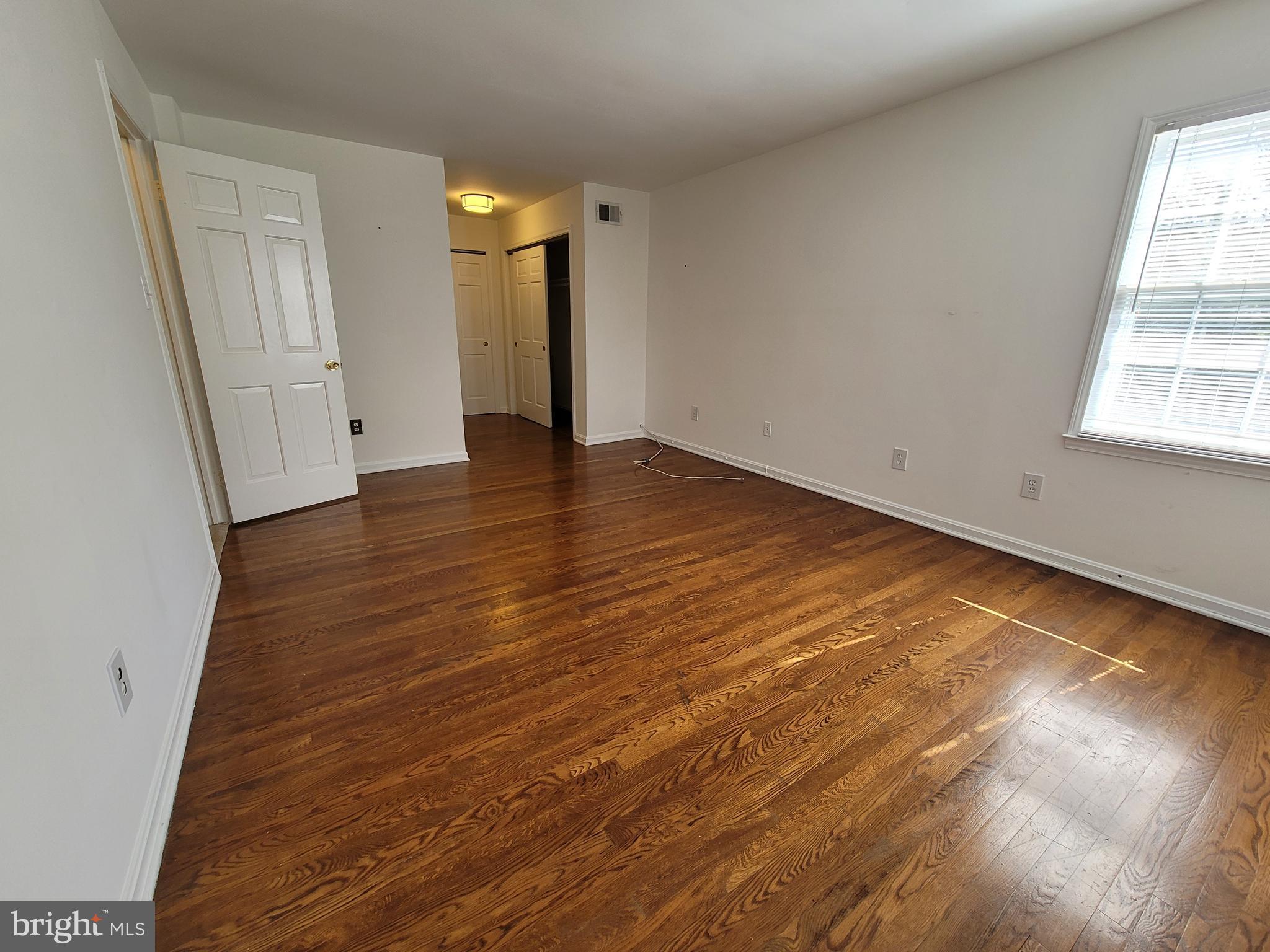 CHAPELWOOD - Residential Lease