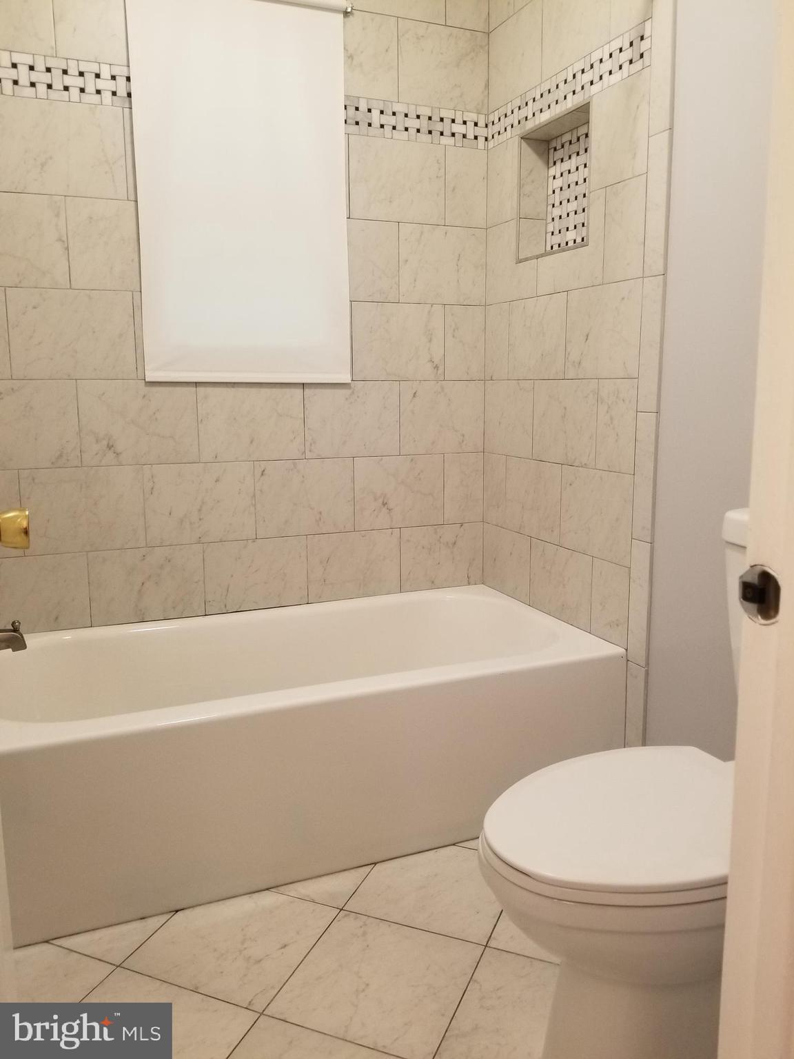 CHAPELWOOD - Residential Lease