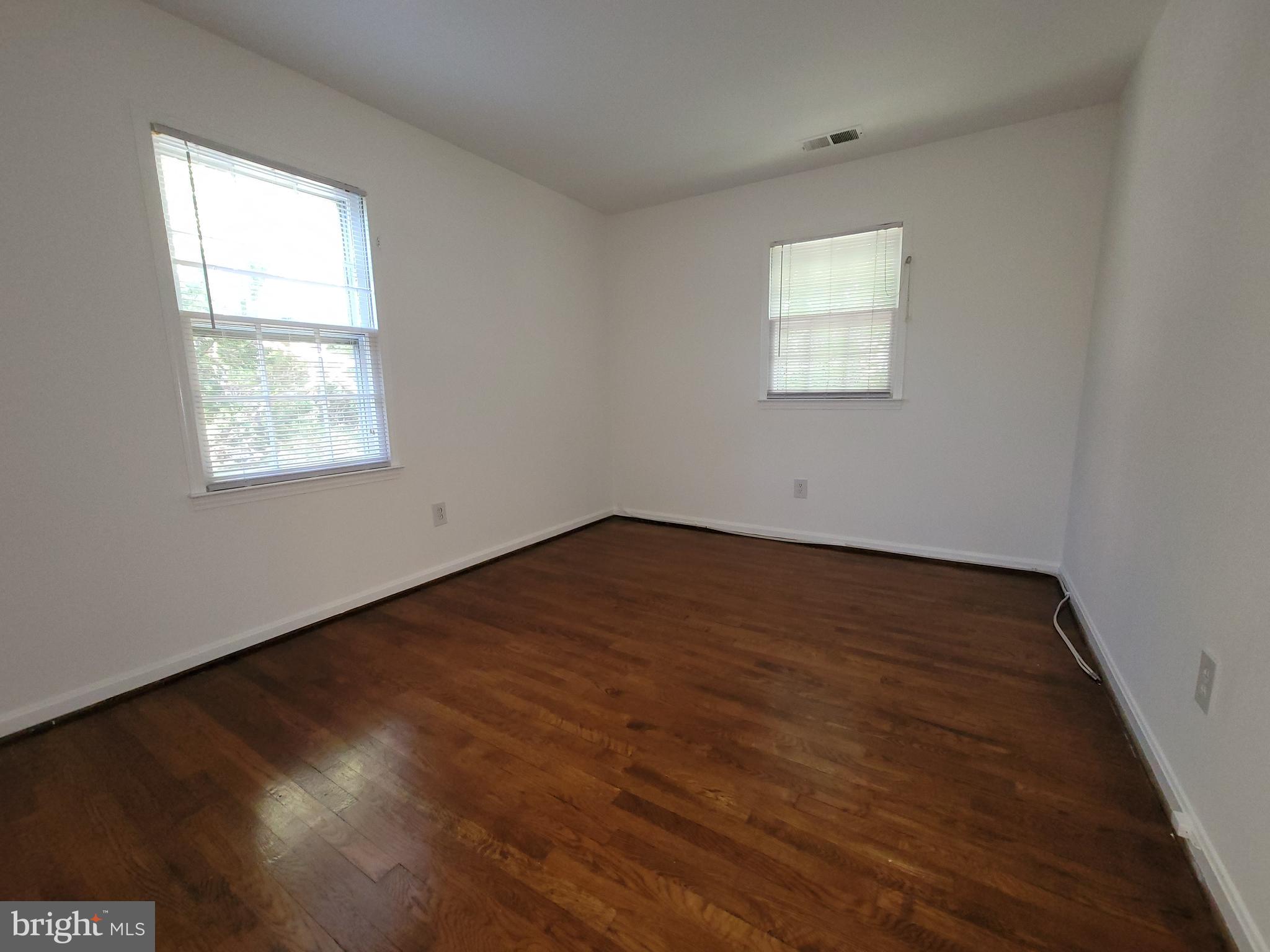 CHAPELWOOD - Residential Lease