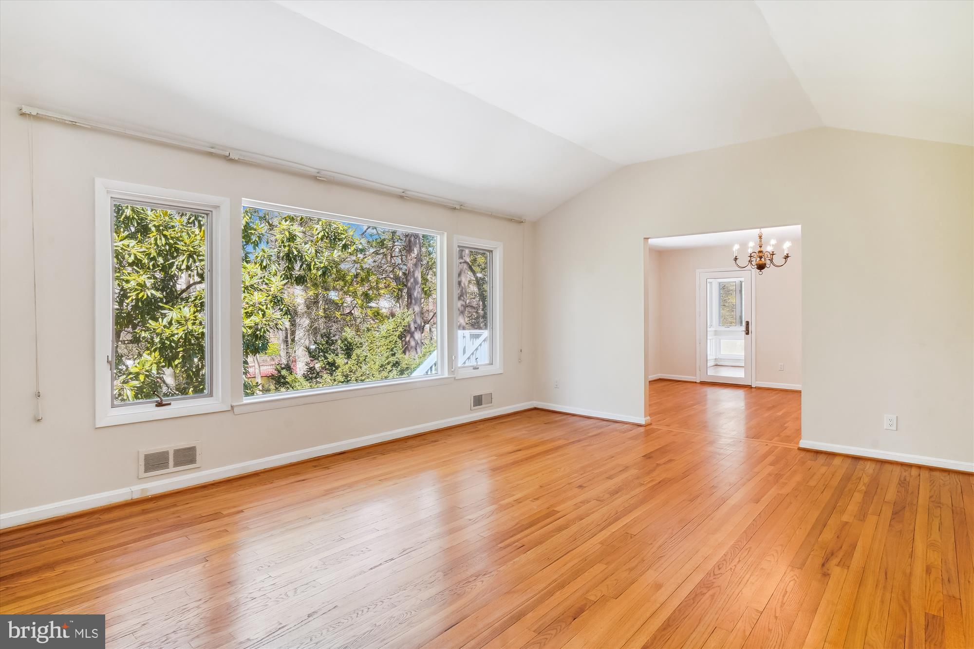 KENWOOD PARK - Residential