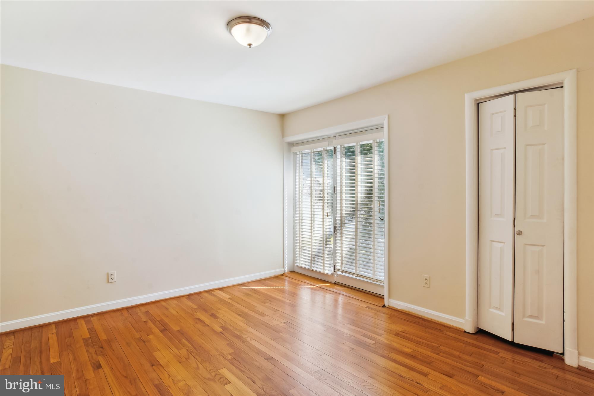 KENWOOD PARK - Residential