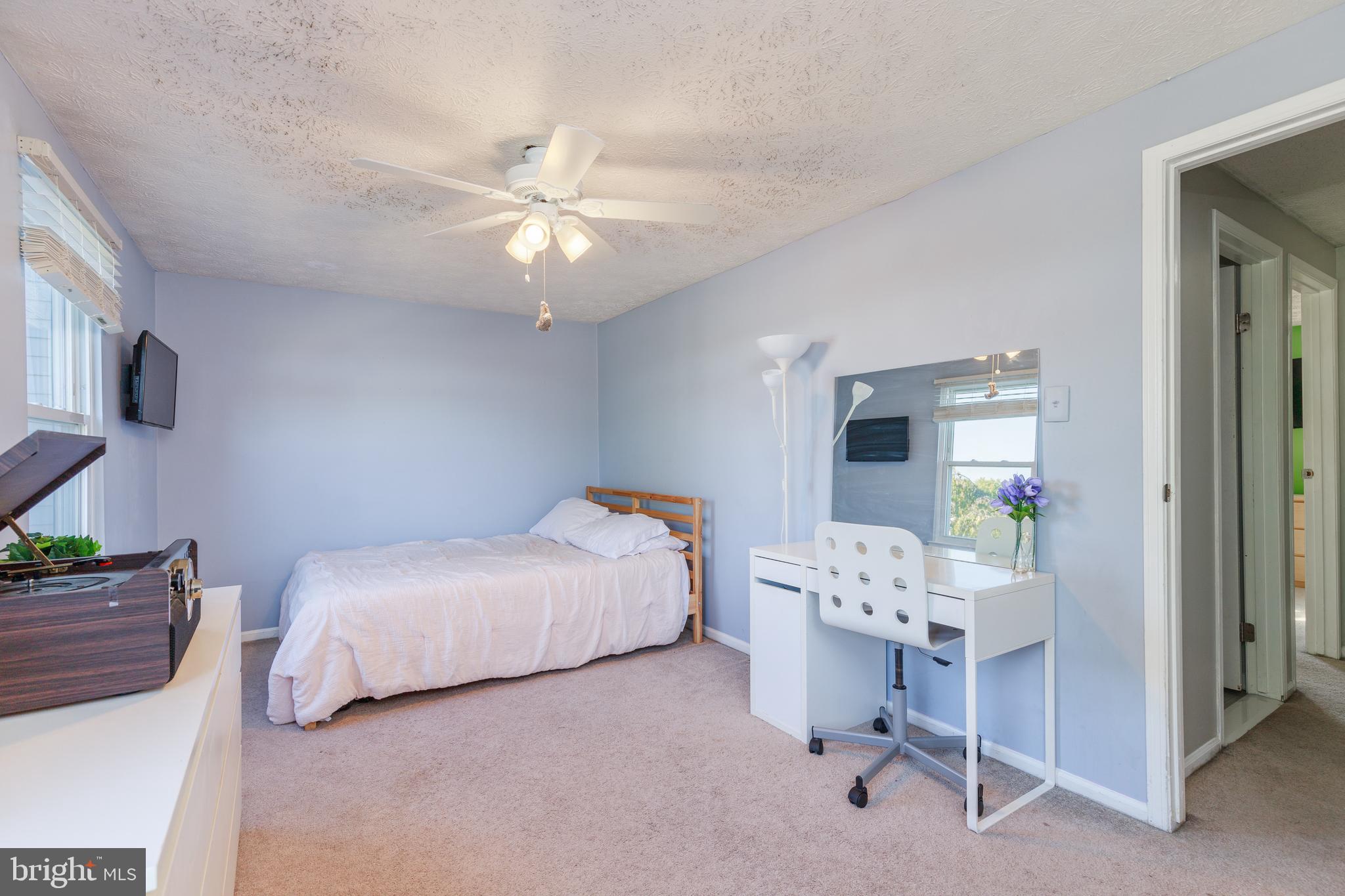 UPTON VILLAGE NORTH - Residential