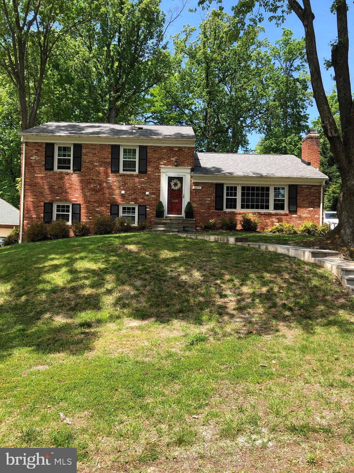 WOODBURN - Residential Lease