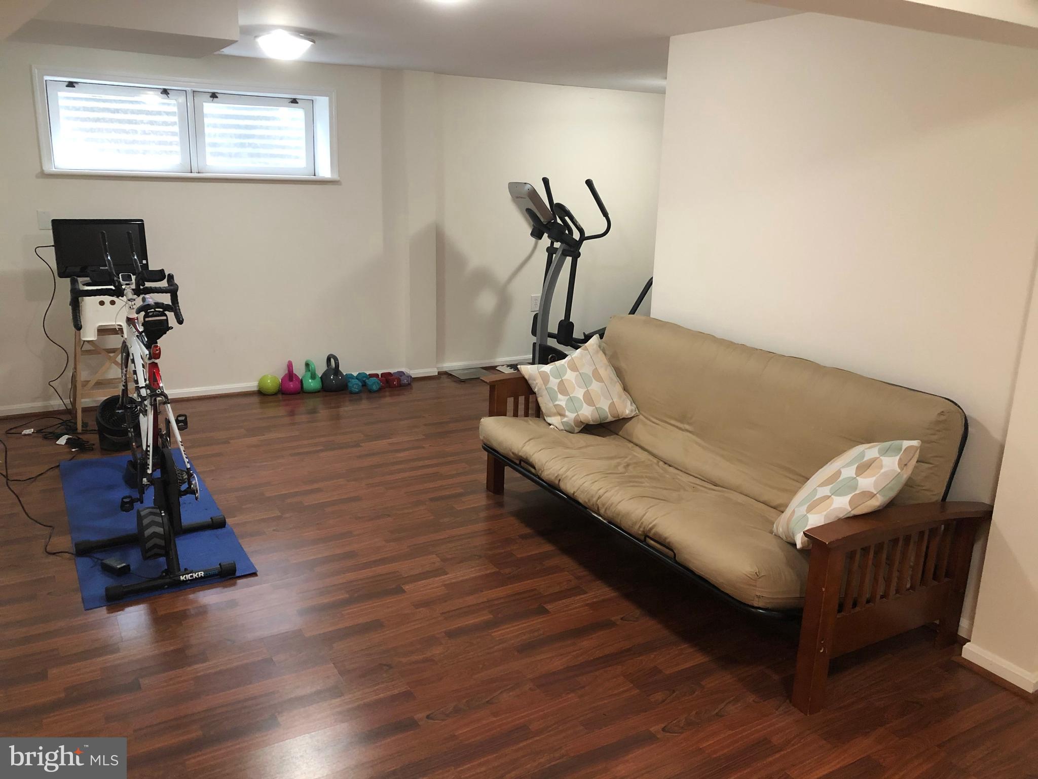 WOODBURN - Residential Lease