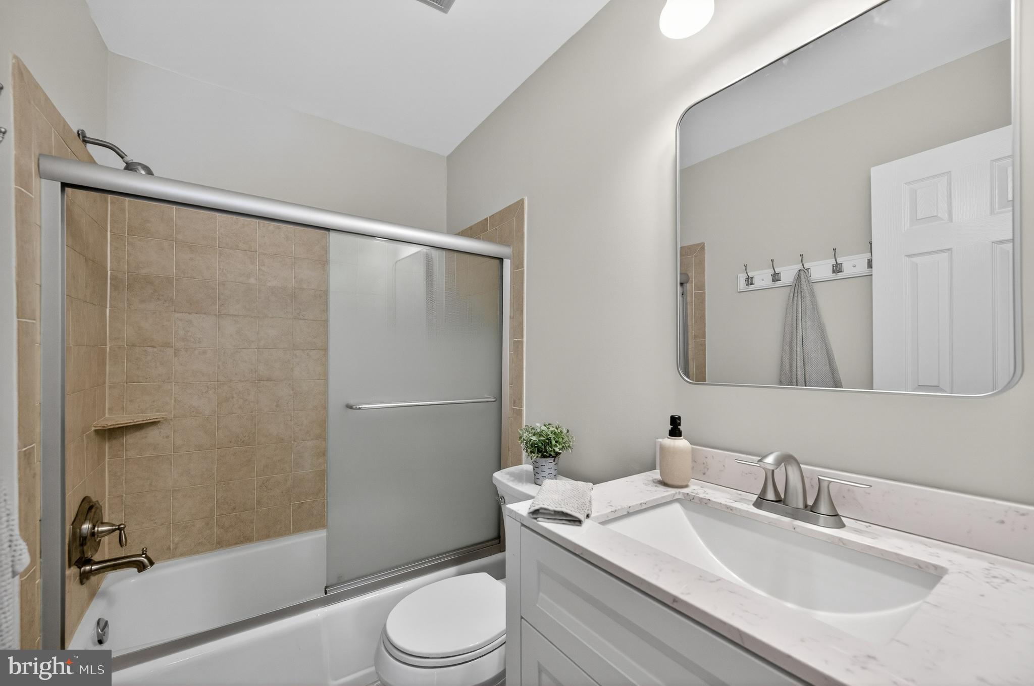 DANBURY FOREST - Residential