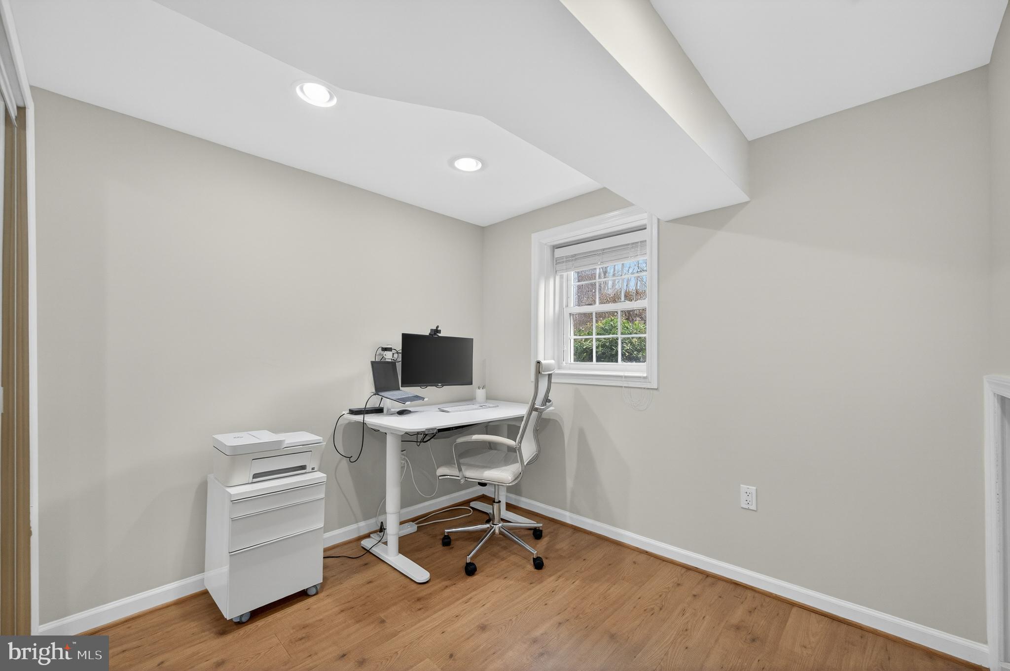 DANBURY FOREST - Residential