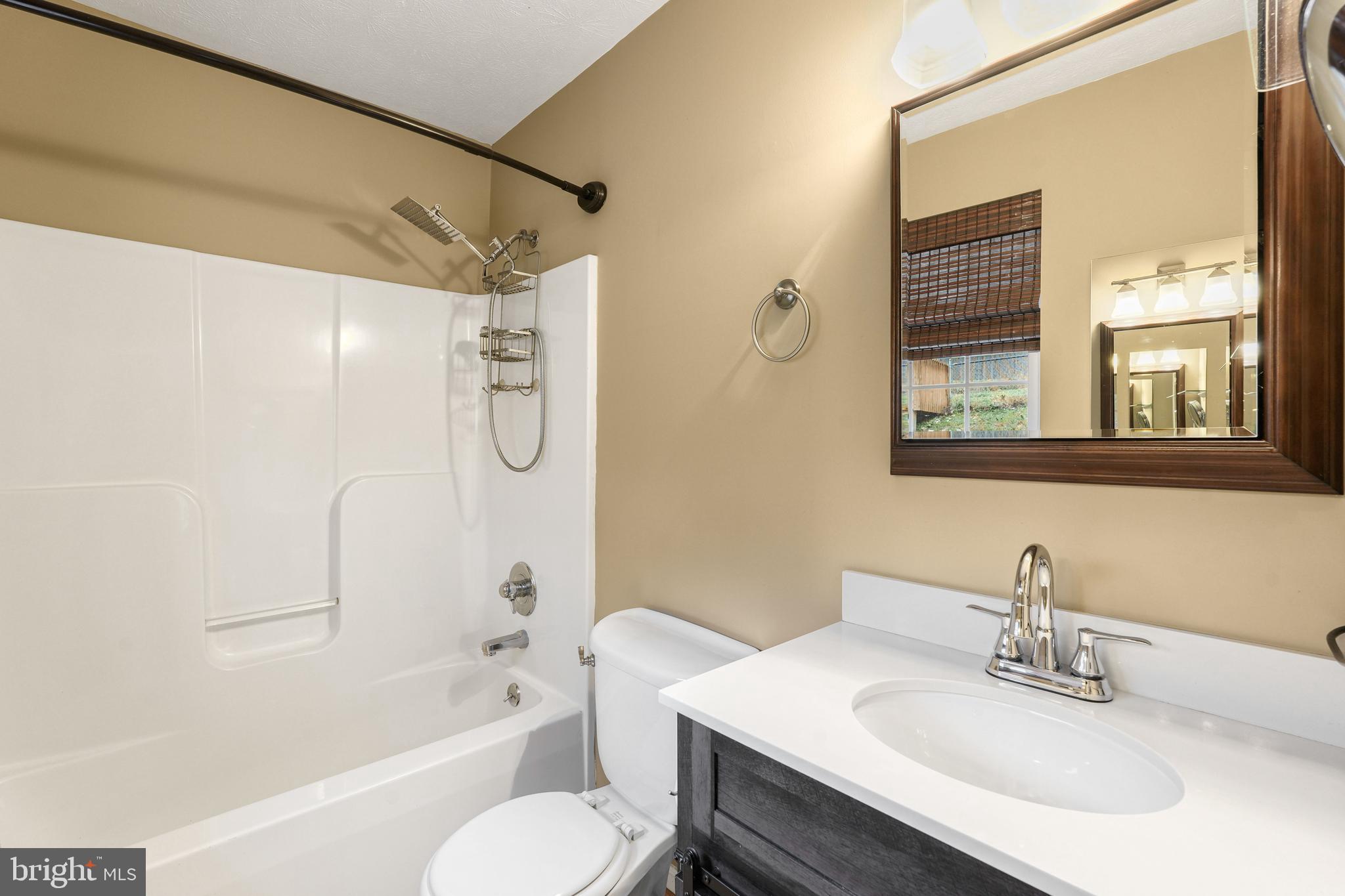 CHAPTICO HILL ESTATES - Residential