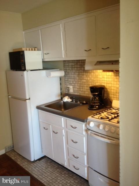 WASHINGTON SQ - Residential