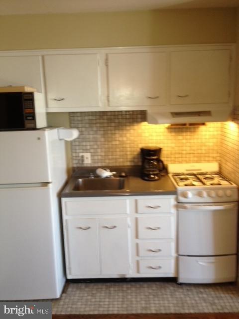 WASHINGTON SQ - Residential