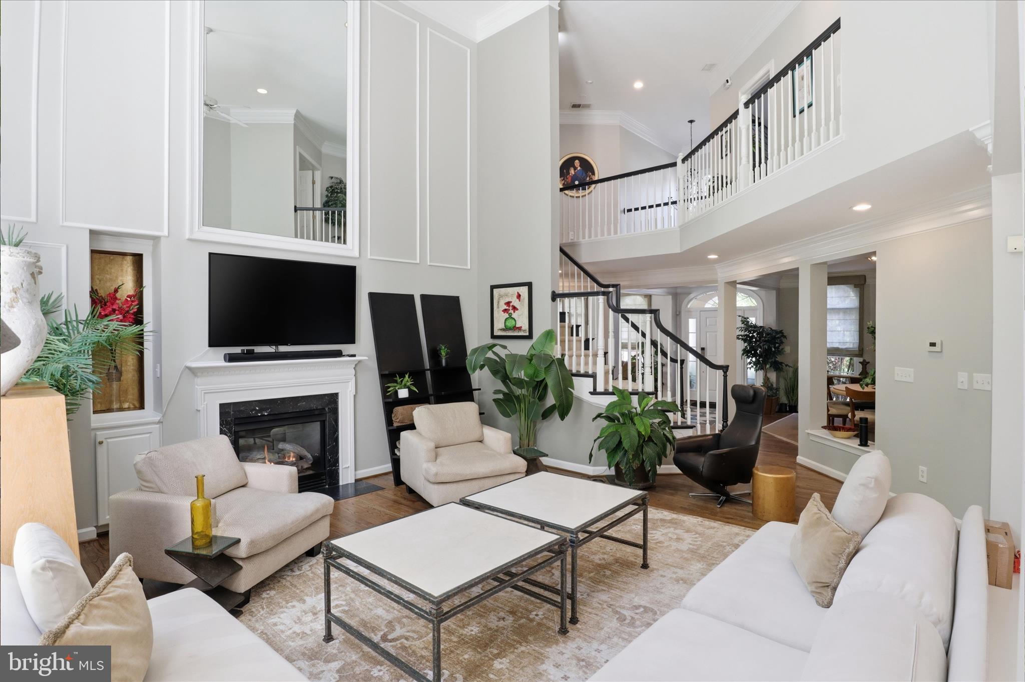 LAUREL CREEK - Residential