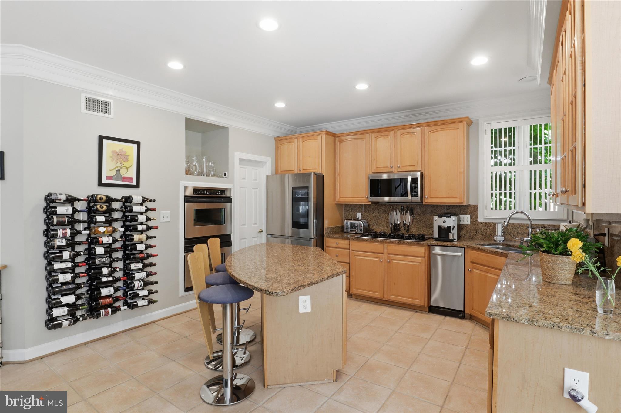 LAUREL CREEK - Residential