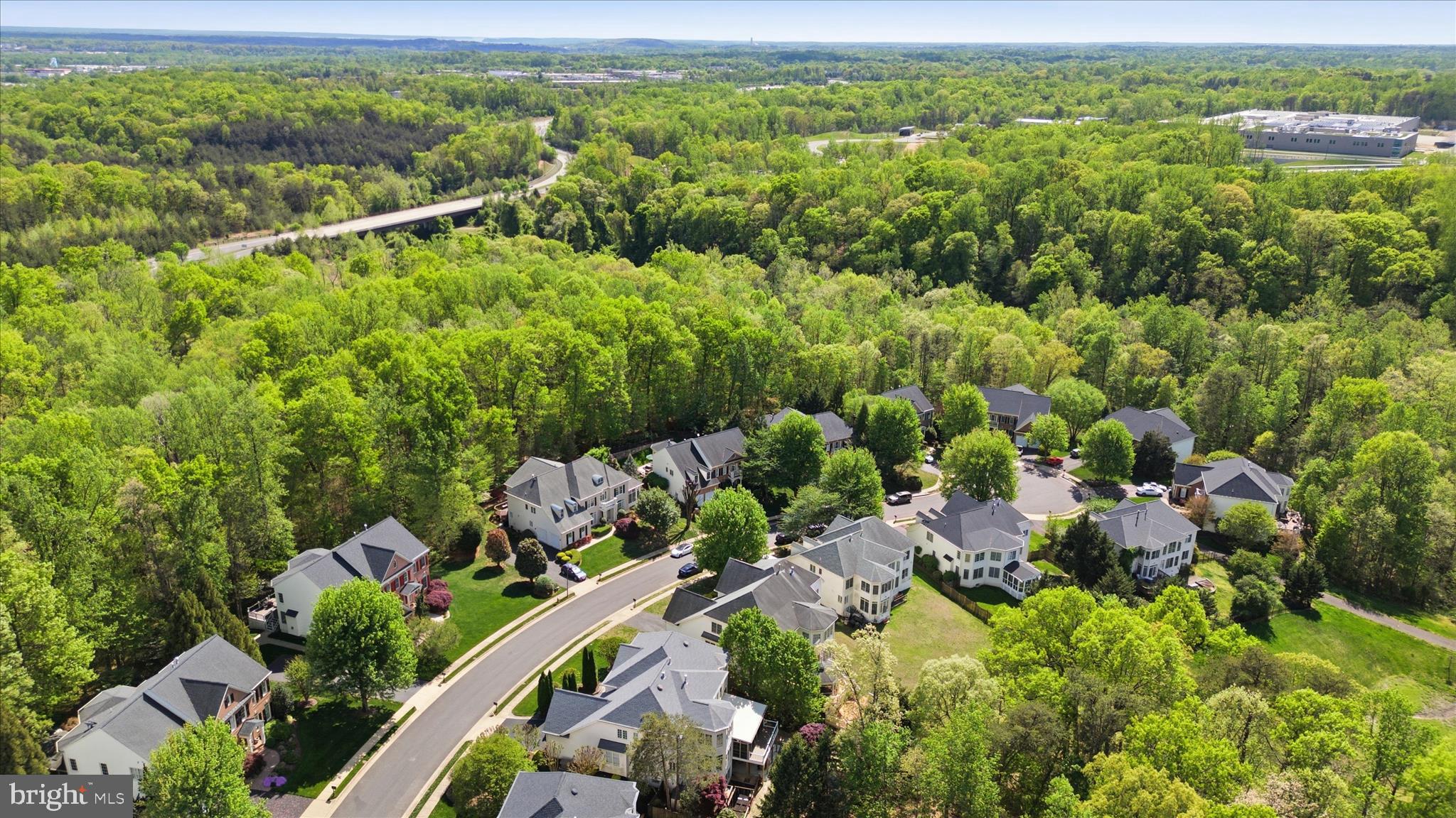 LAUREL CREEK - Residential
