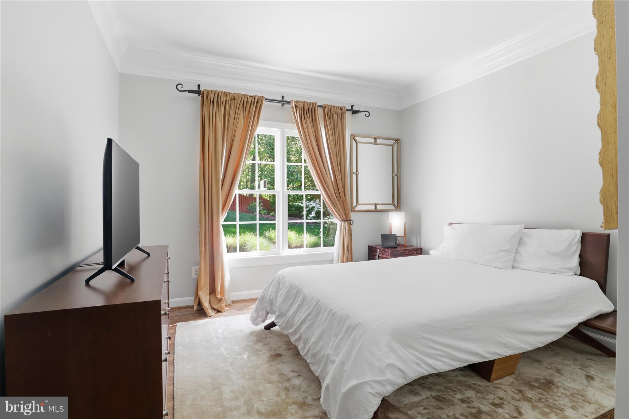 LAUREL CREEK - Residential