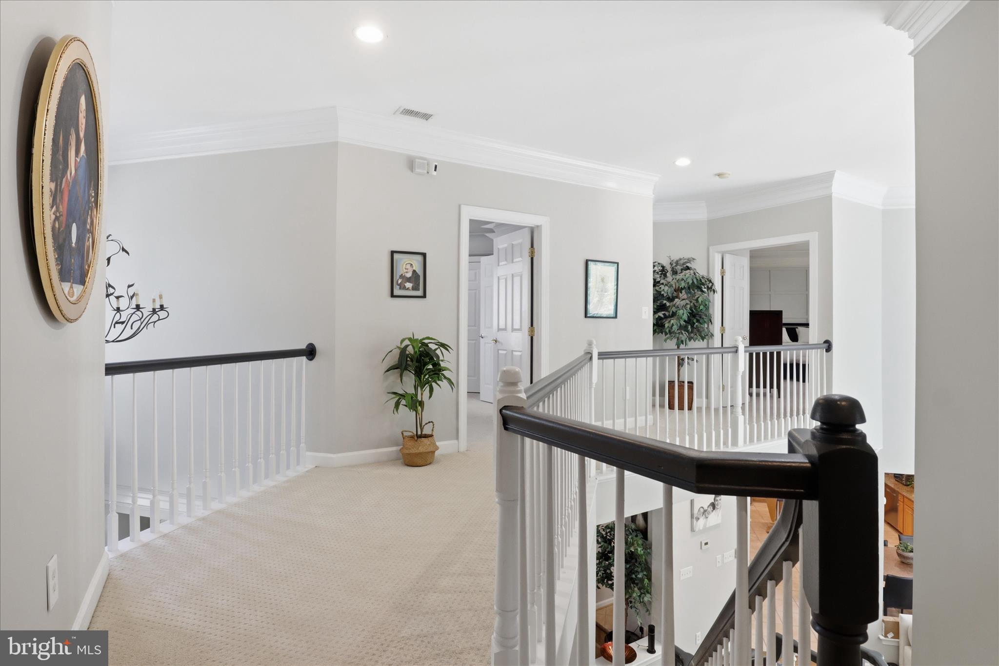 LAUREL CREEK - Residential