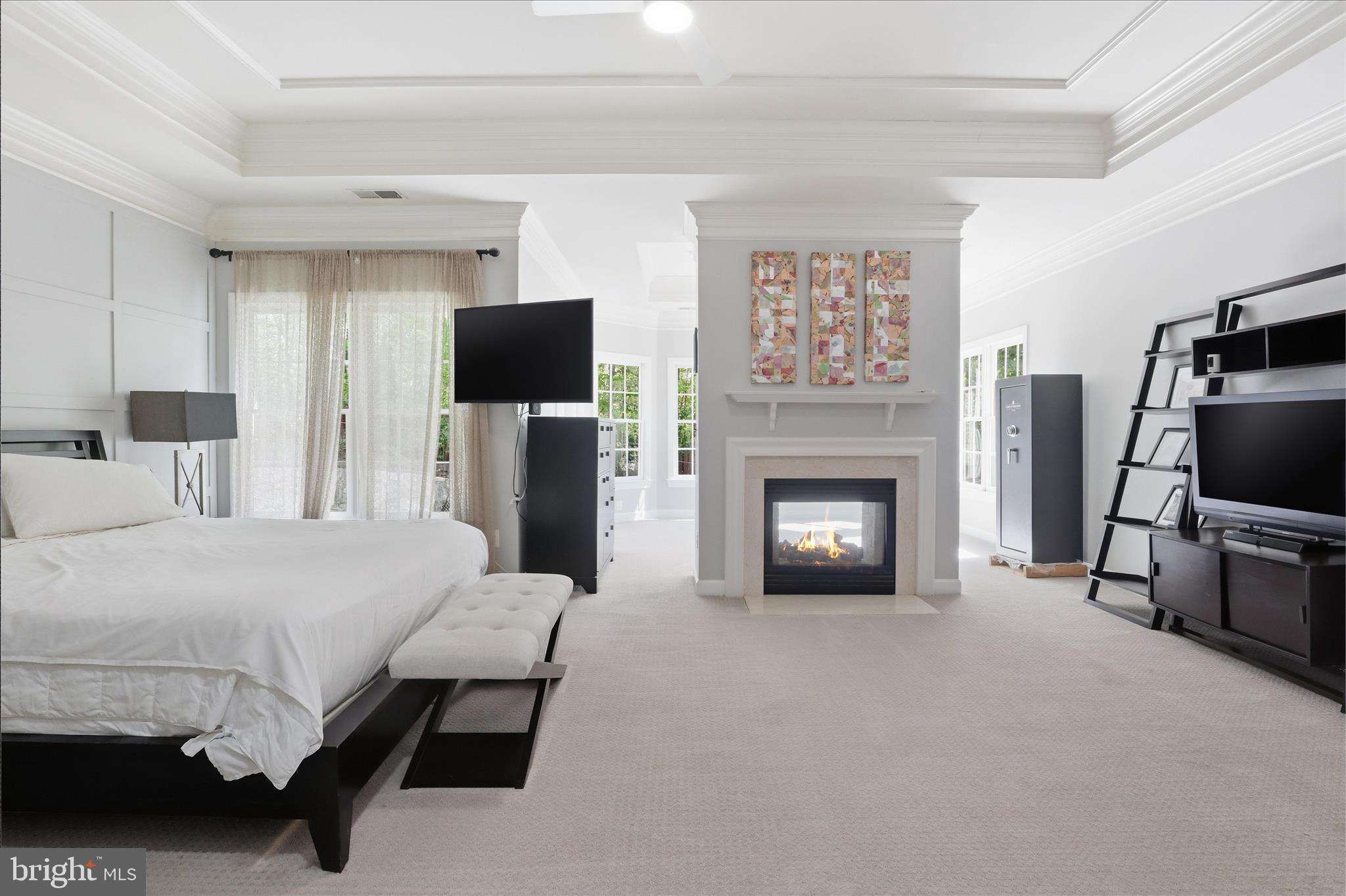 LAUREL CREEK - Residential