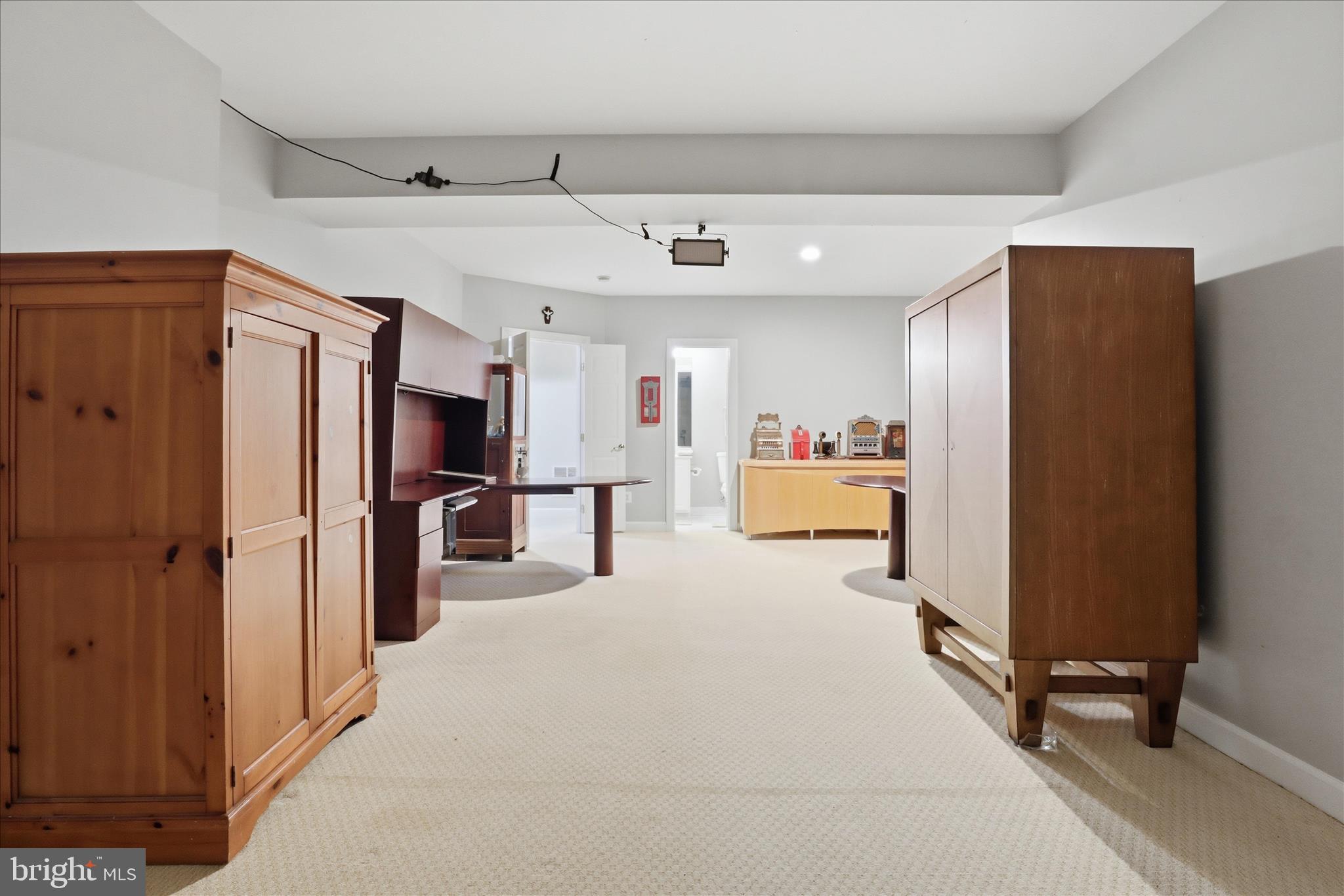 LAUREL CREEK - Residential