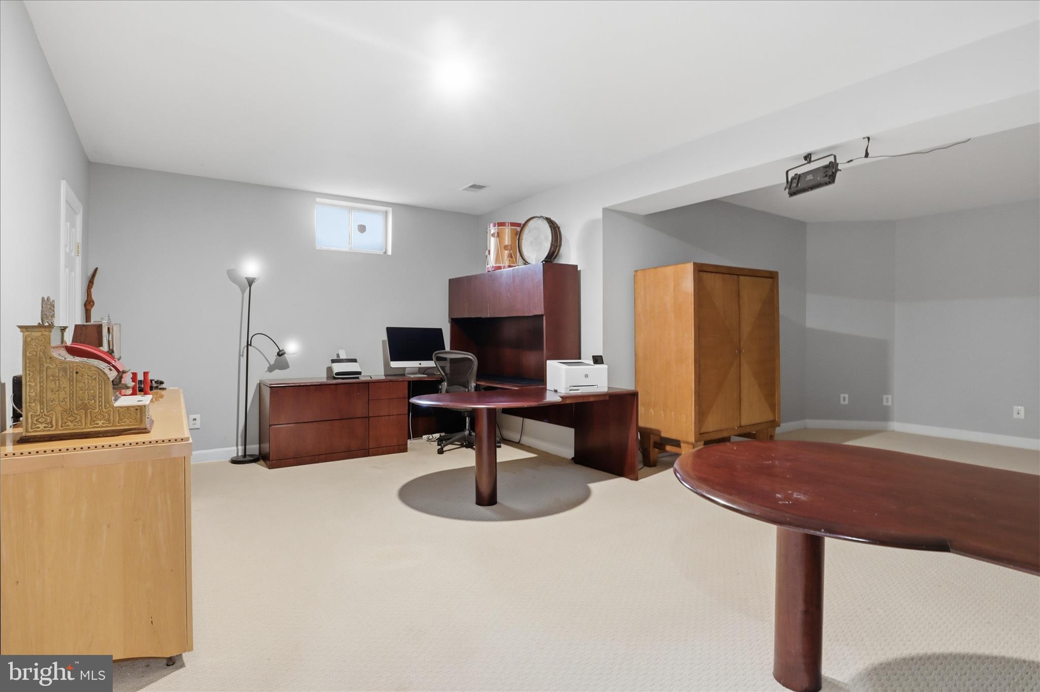 LAUREL CREEK - Residential