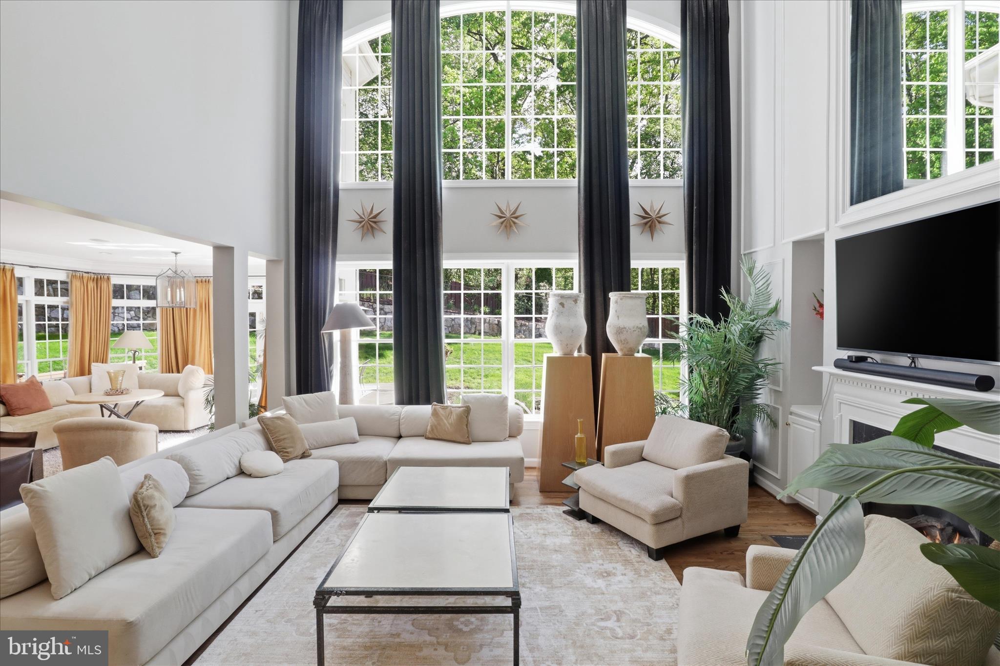 LAUREL CREEK - Residential