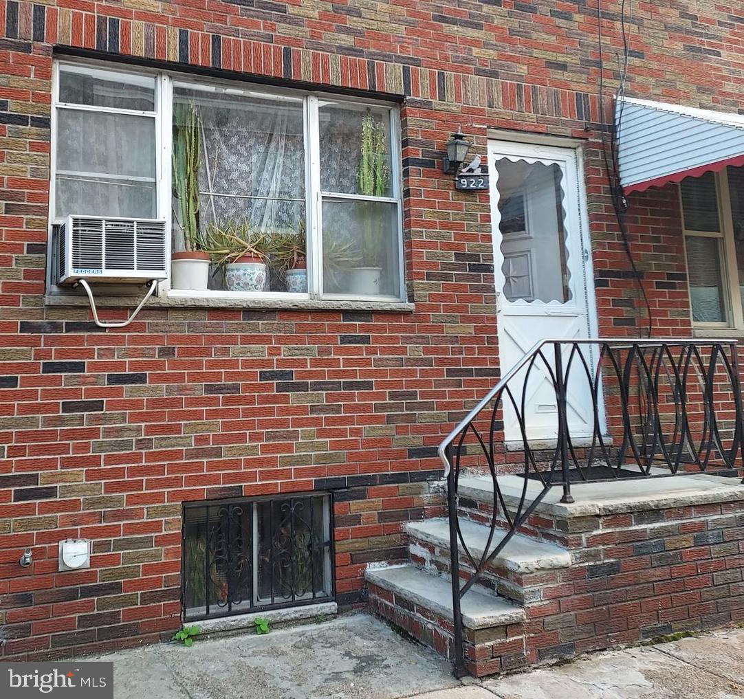 EAST PASSYUNK CROSSING - Residential