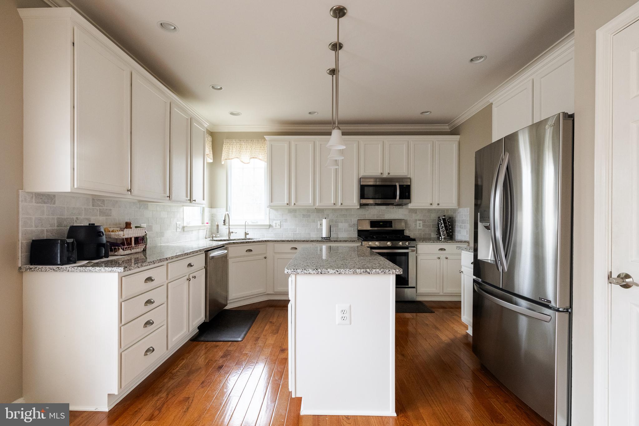 SAYBROOKE - Residential