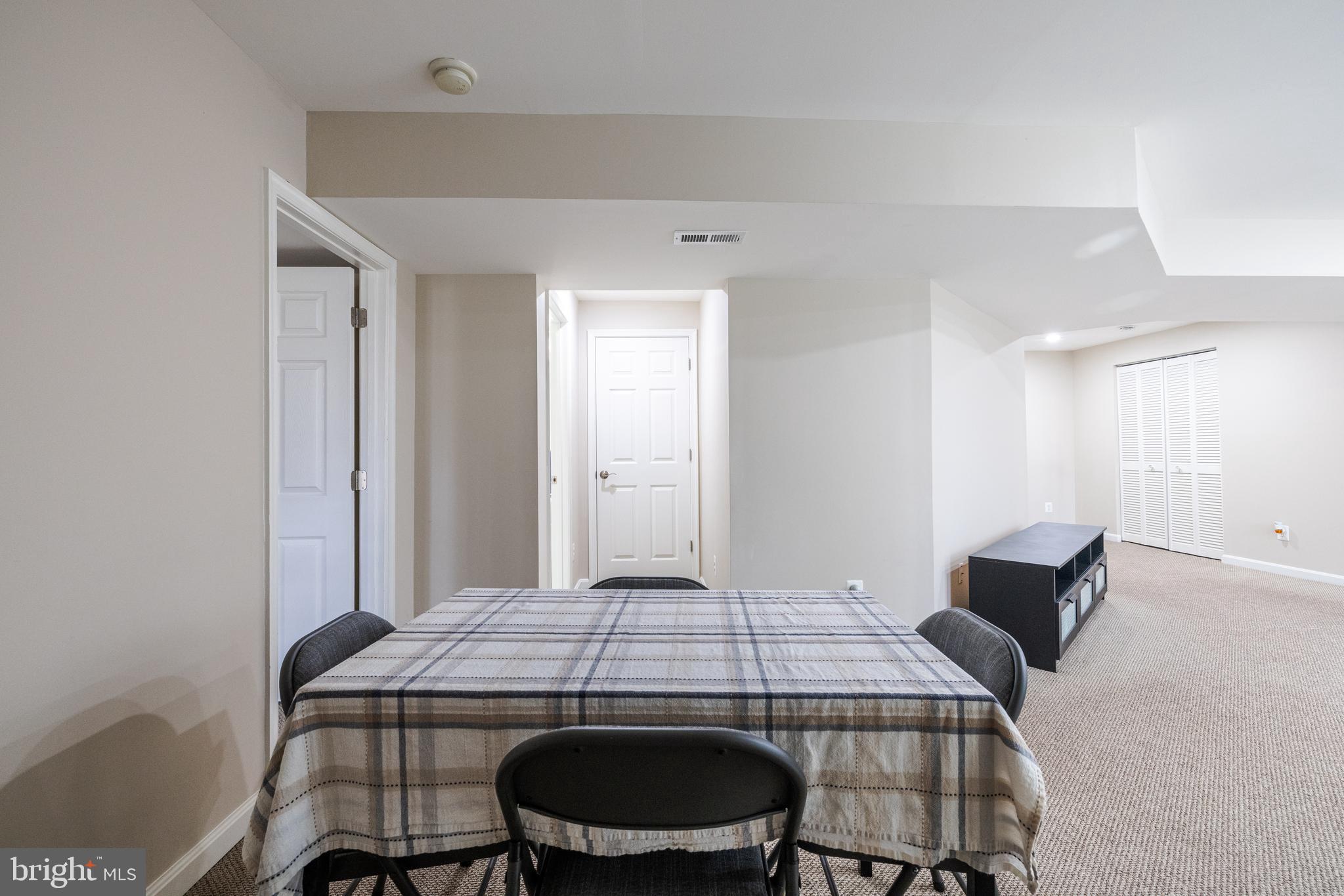 SAYBROOKE - Residential