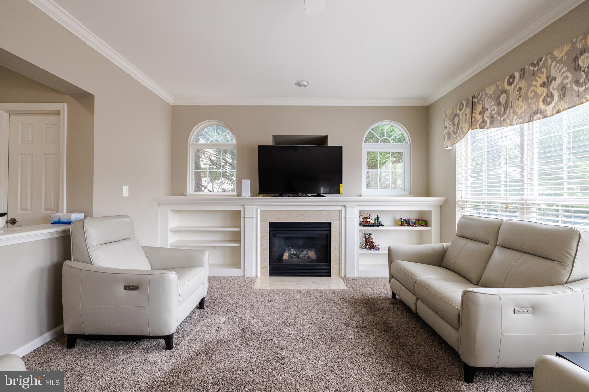 SAYBROOKE - Residential