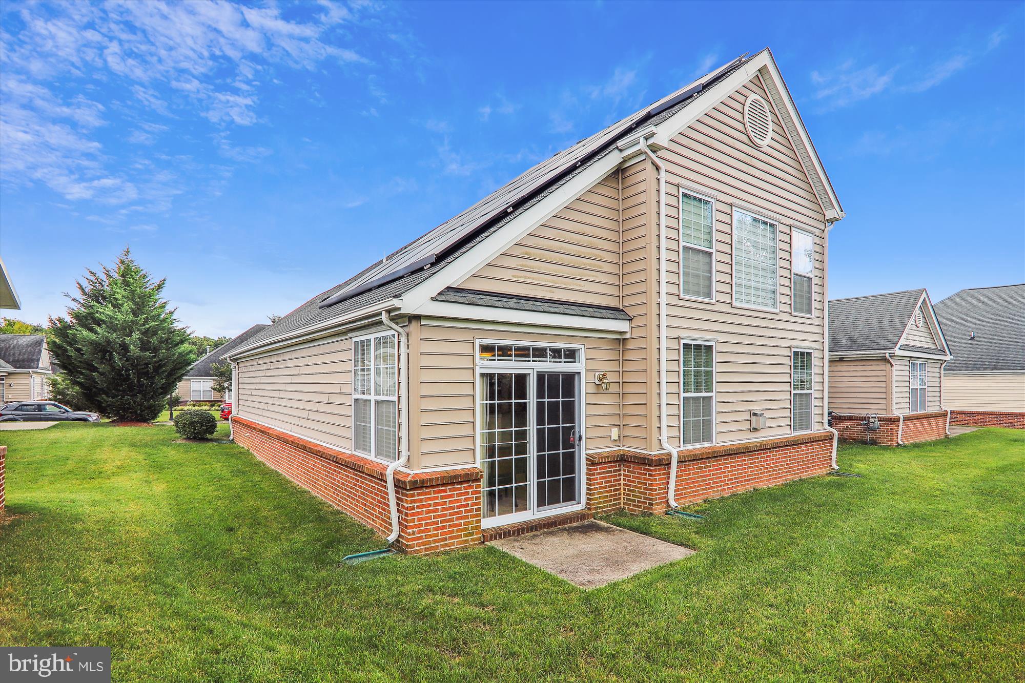 CAMERON GROVE - Residential