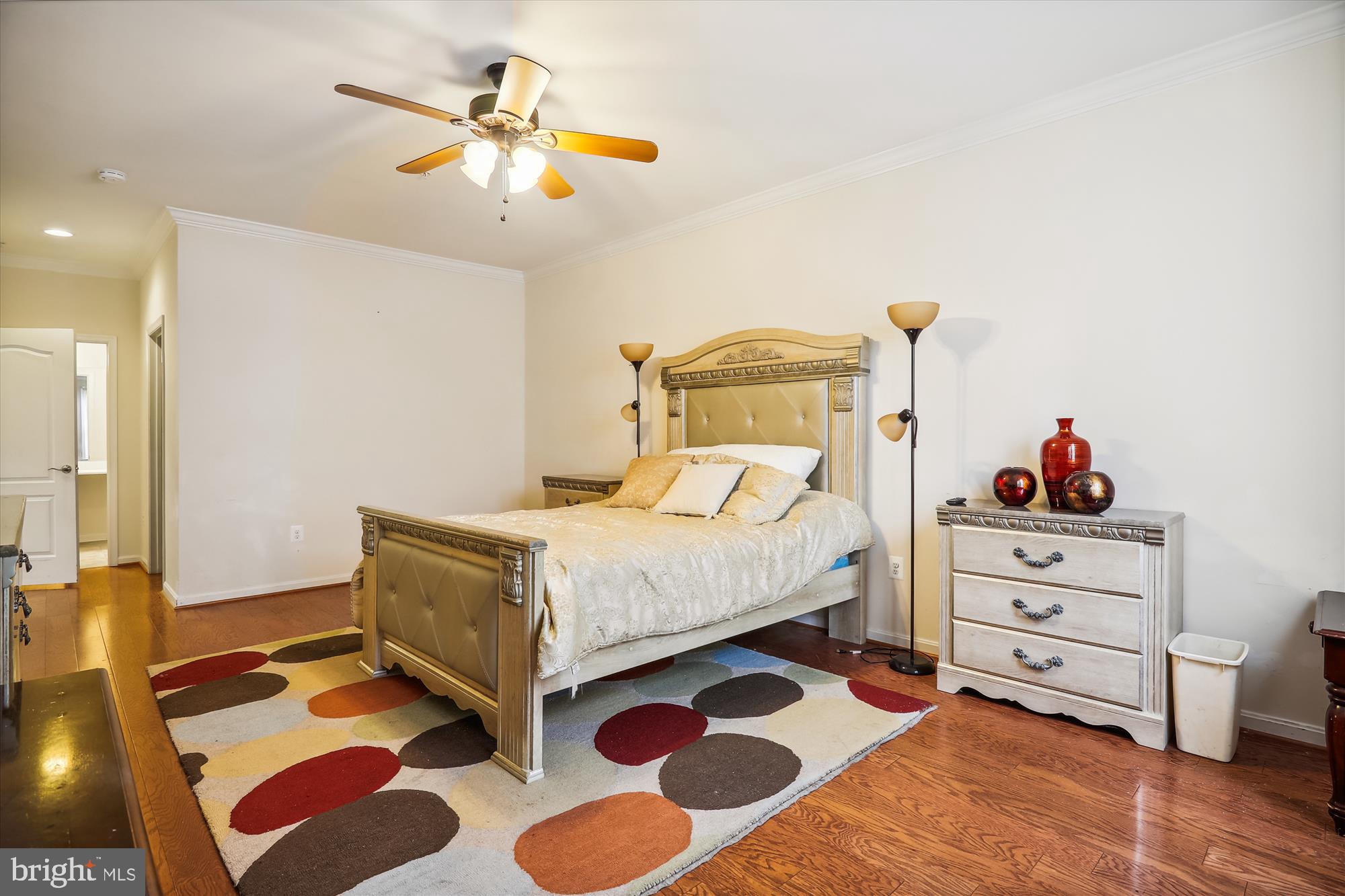 CAMERON GROVE - Residential